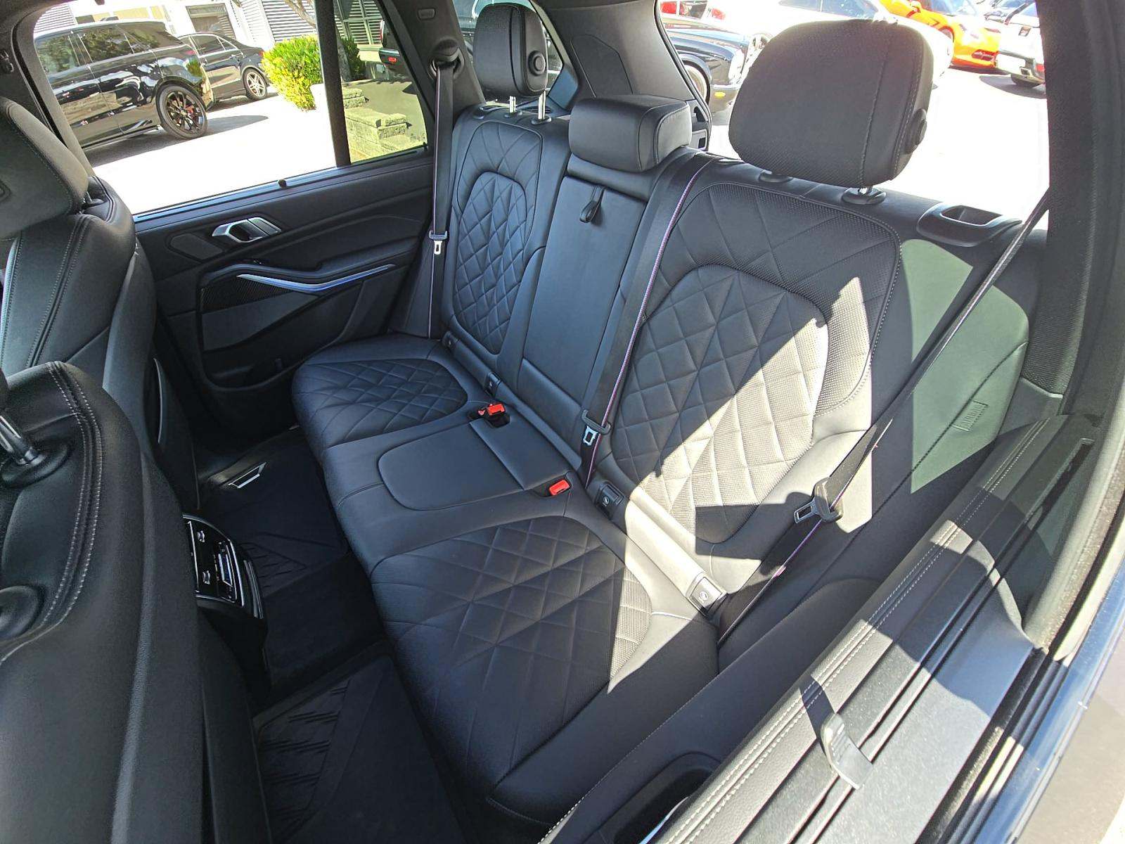 2023 BMW X5 xDrive40i AWD