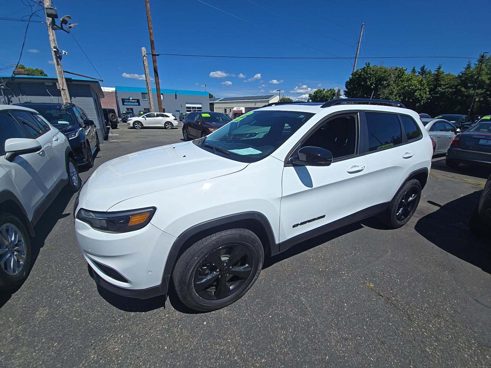 2023 Jeep Cherokee Altitude AWD