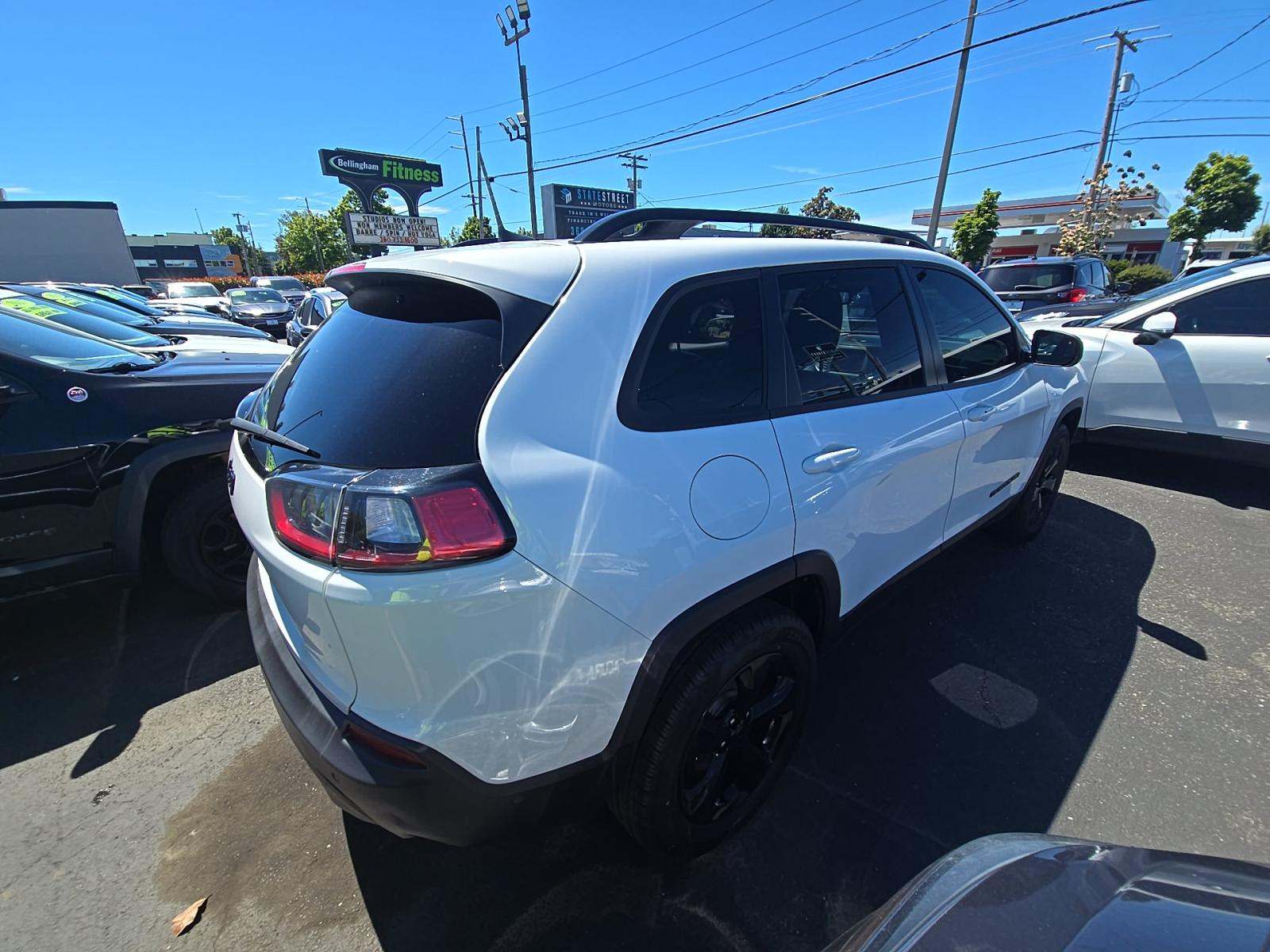 2023 Jeep Cherokee Altitude AWD