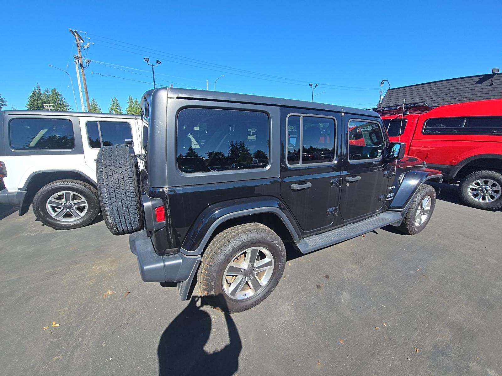 2020 Jeep Wrangler Unlimited Sahara AWD