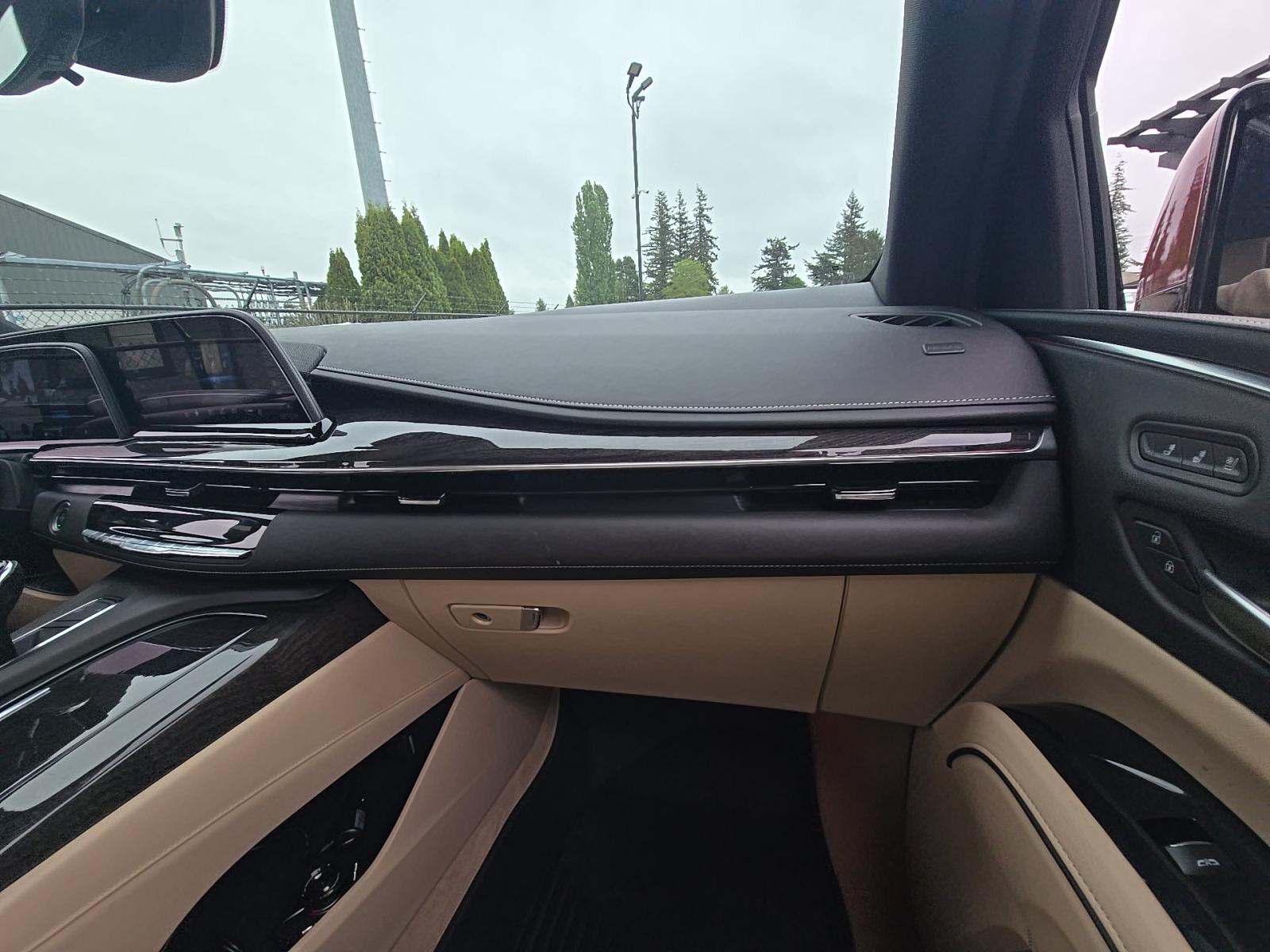 2022 Cadillac Escalade Premium Luxury AWD