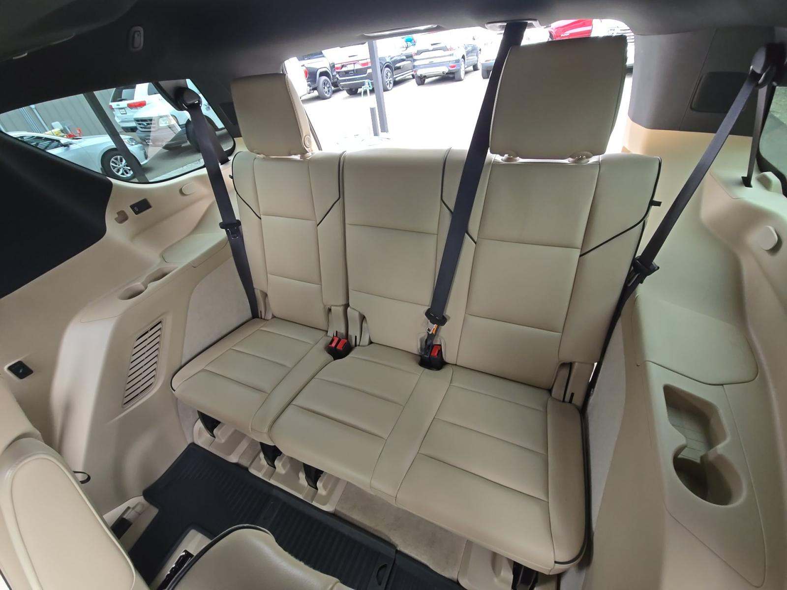 2022 Cadillac Escalade Premium Luxury AWD