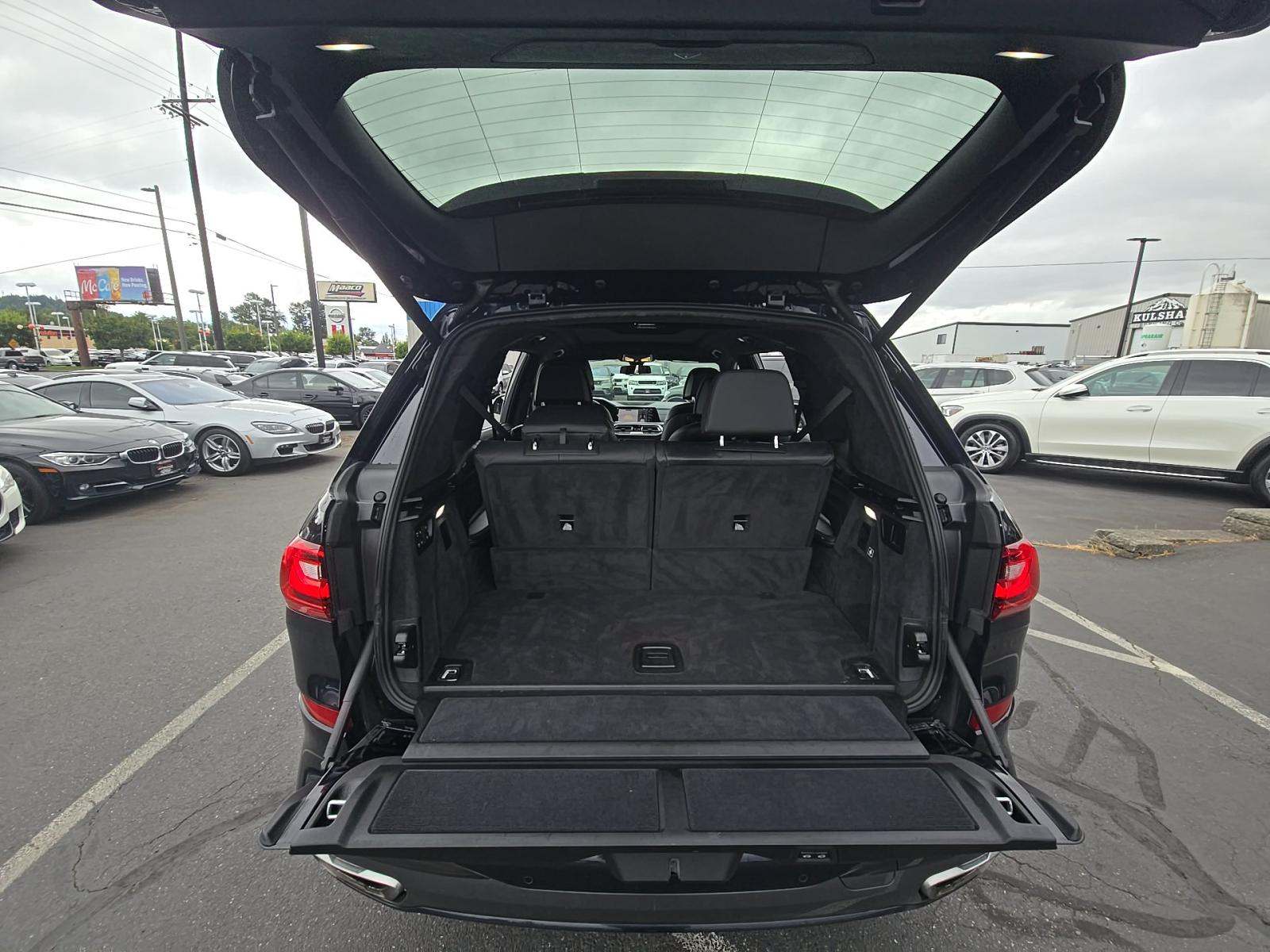 2019 BMW X7 xDrive50i AWD