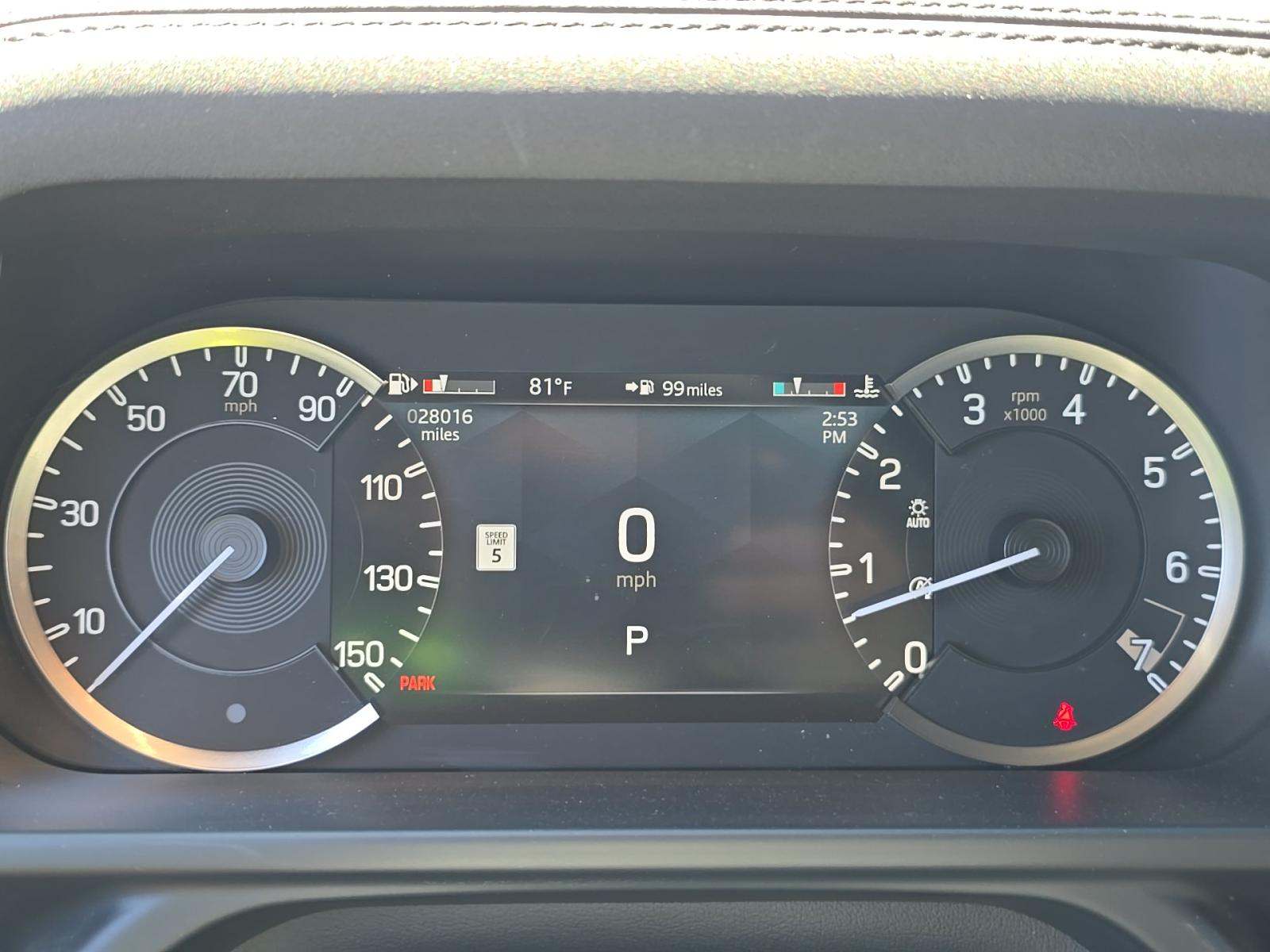 2023 Land Rover Defender 110 X-Dynamic SE AWD