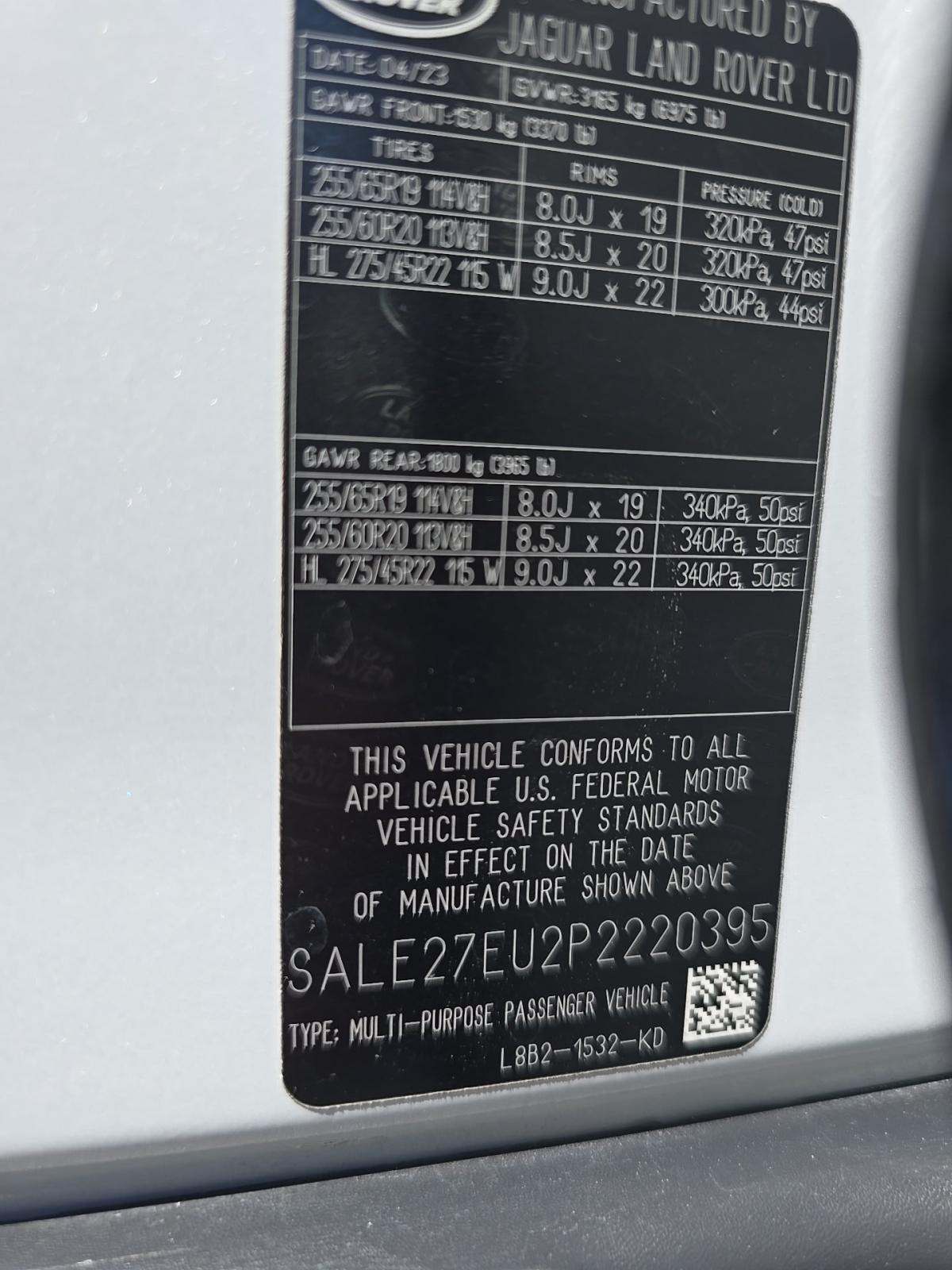 2023 Land Rover Defender 110 X-Dynamic SE AWD