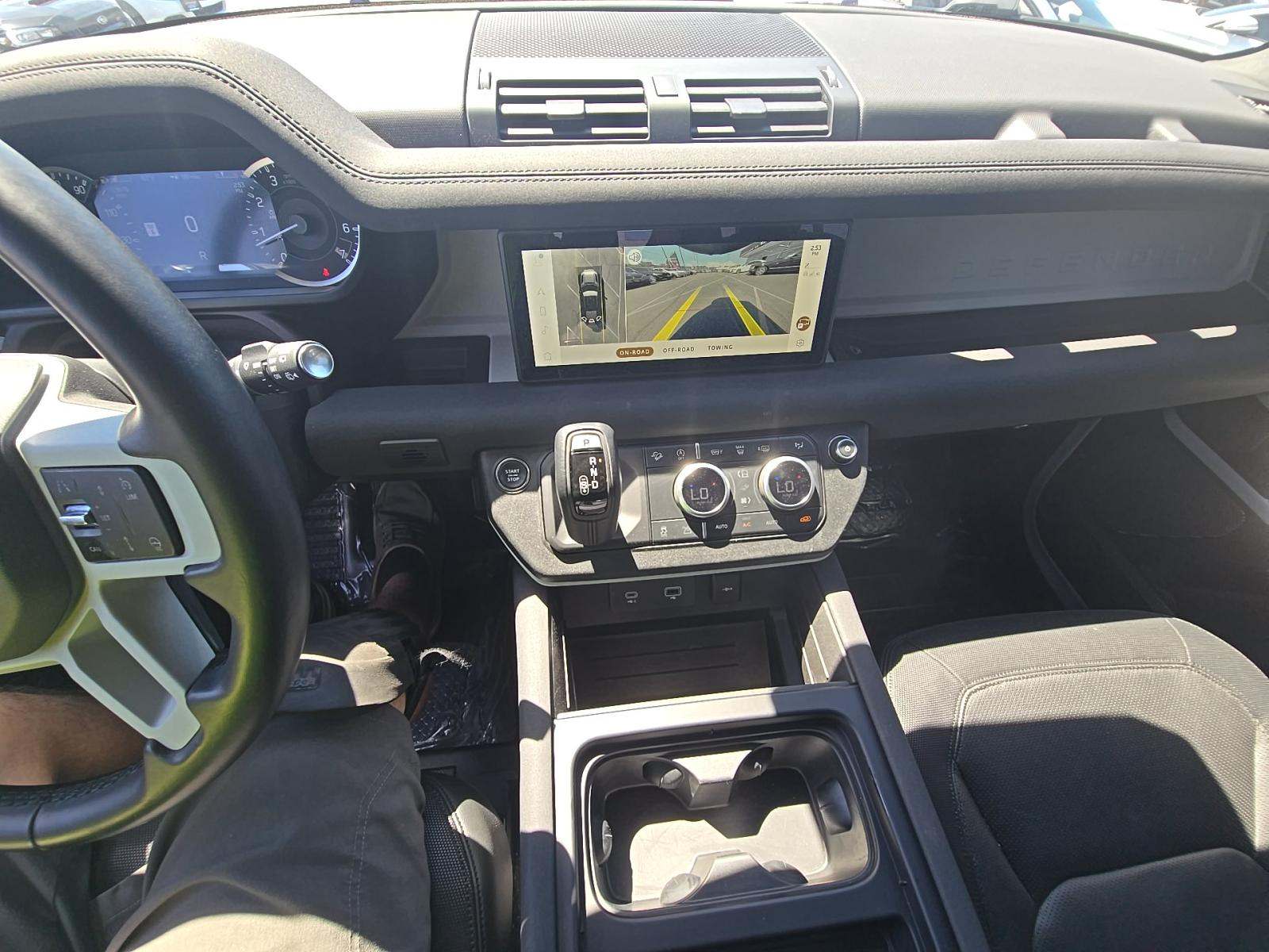 2023 Land Rover Defender 110 X-Dynamic SE AWD