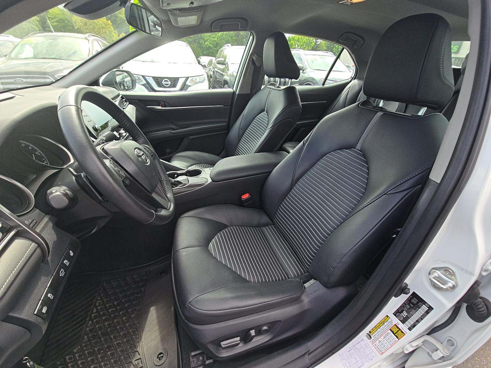2024 Toyota Camry SE FWD