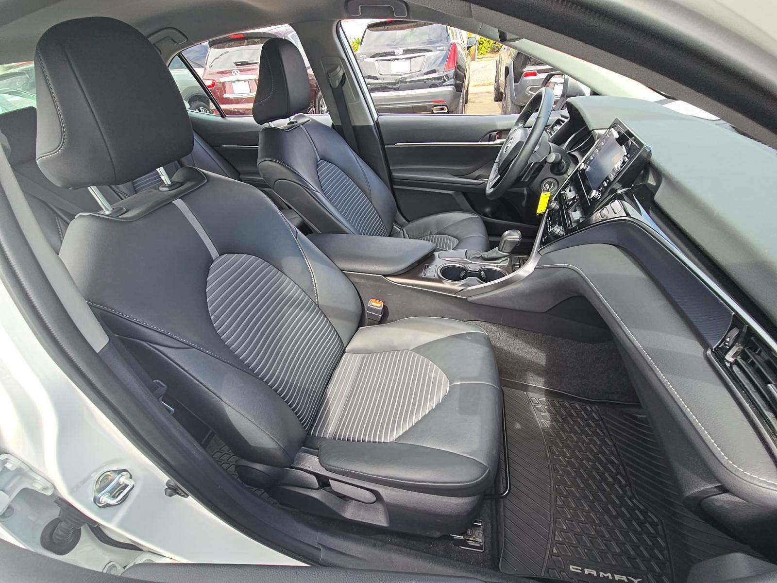 2024 Toyota Camry SE FWD