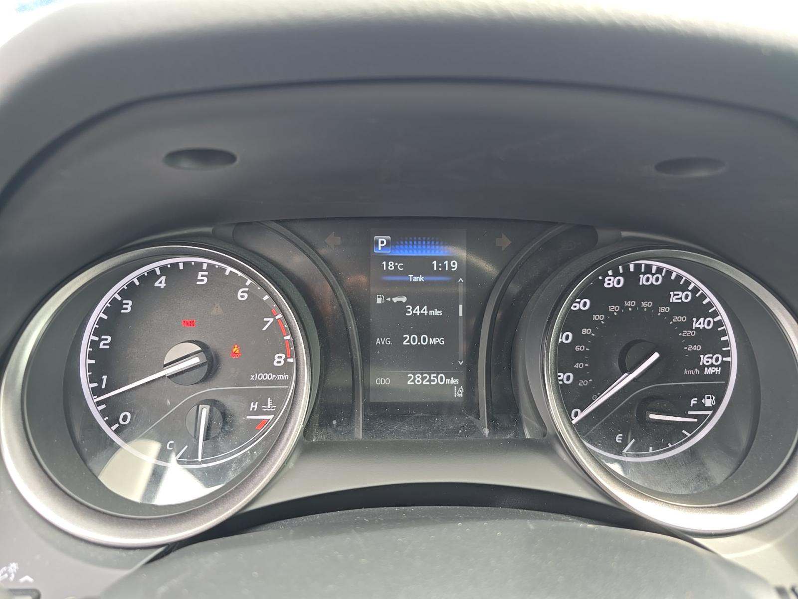 2024 Toyota Camry SE FWD