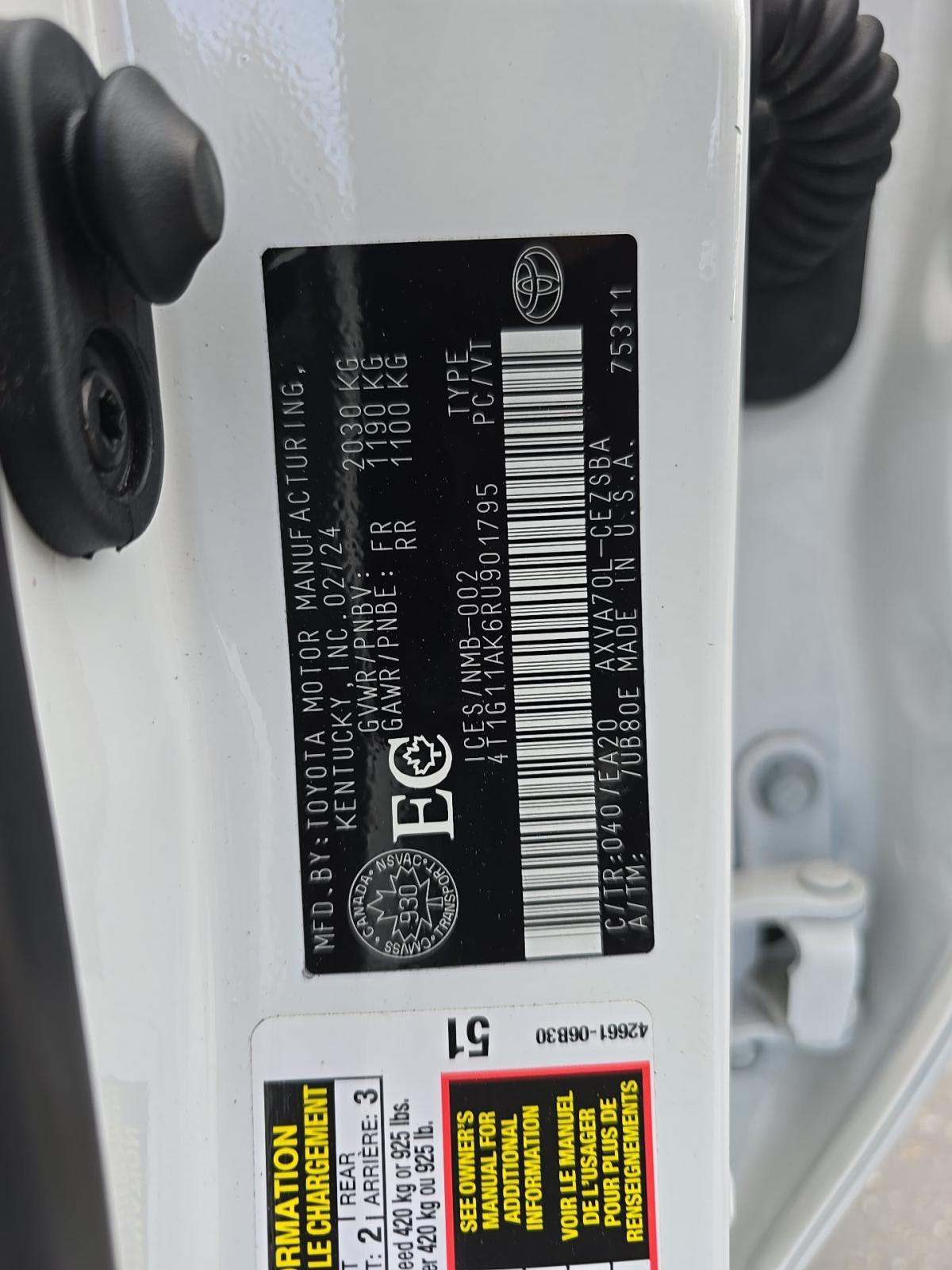2024 Toyota Camry SE FWD