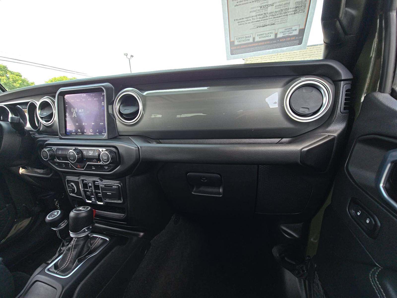 2021 Jeep Wrangler Unlimited Sahara AWD