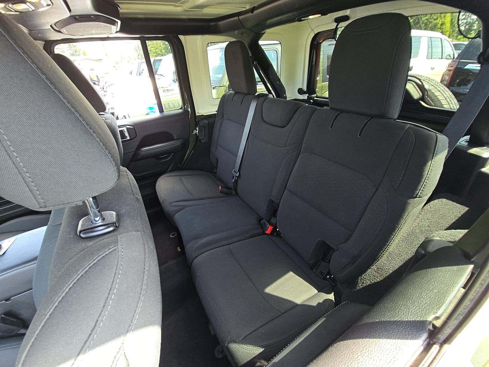 2021 Jeep Wrangler Unlimited Sahara AWD