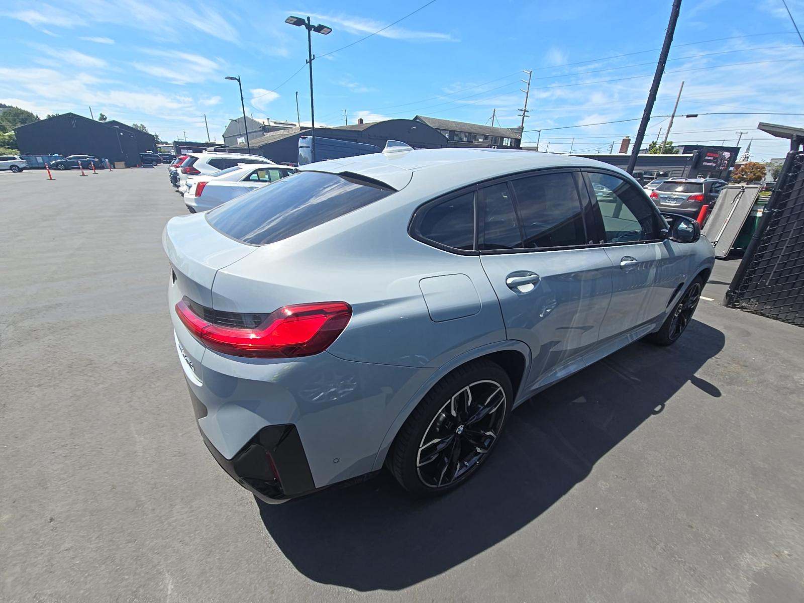 2024 BMW X4 M40i xDrive AWD