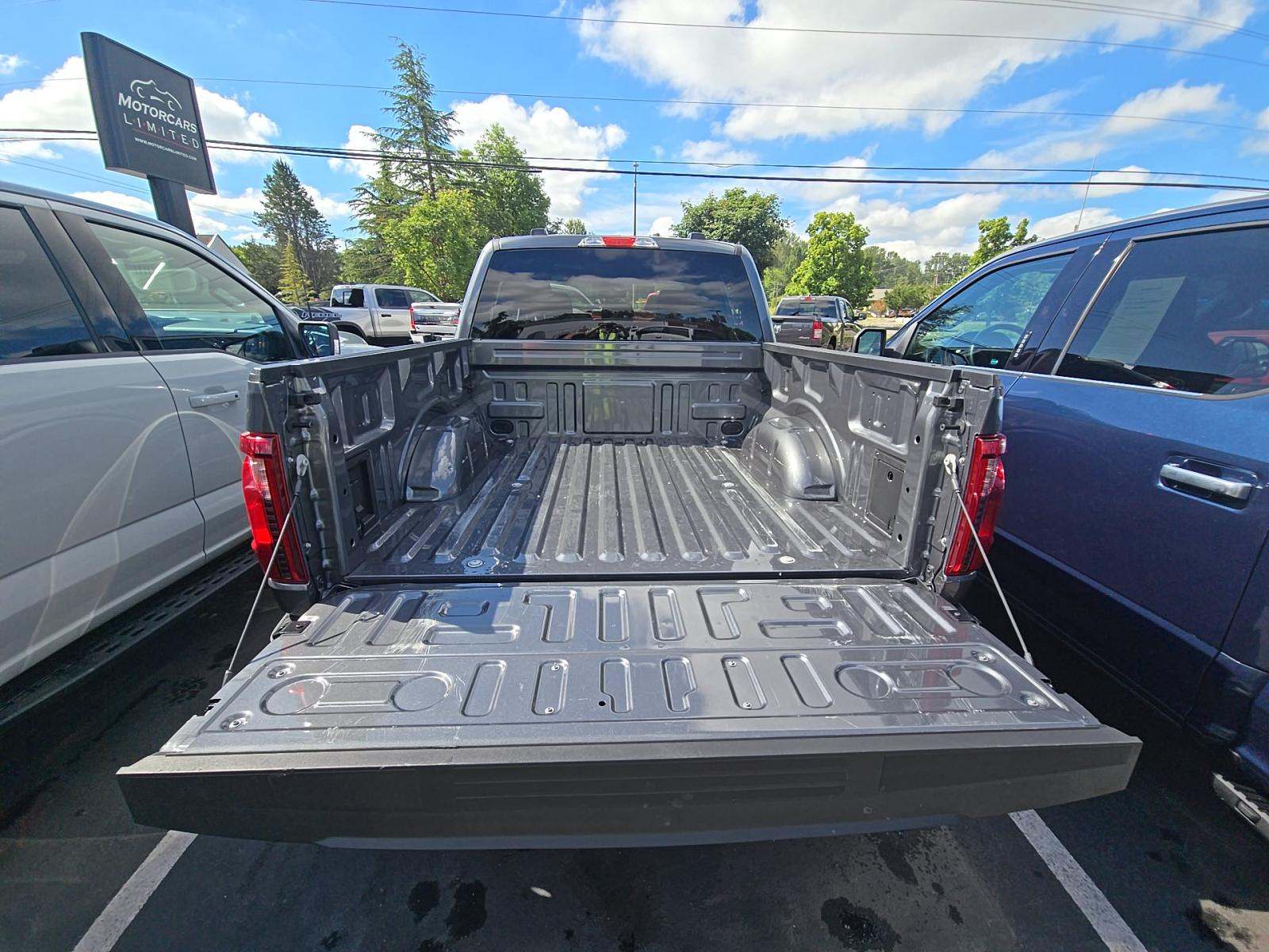 2025 Ford F-150 XLT AWD