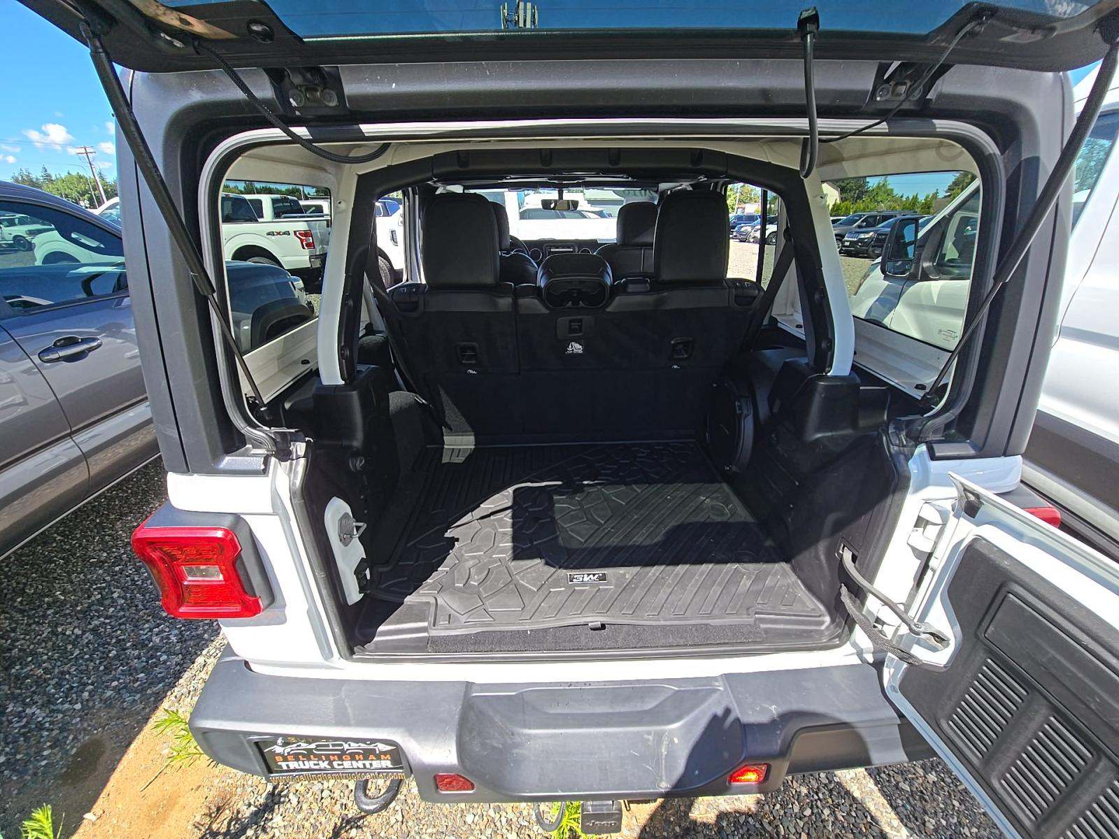 2018 Jeep Wrangler Unlimited Sahara AWD