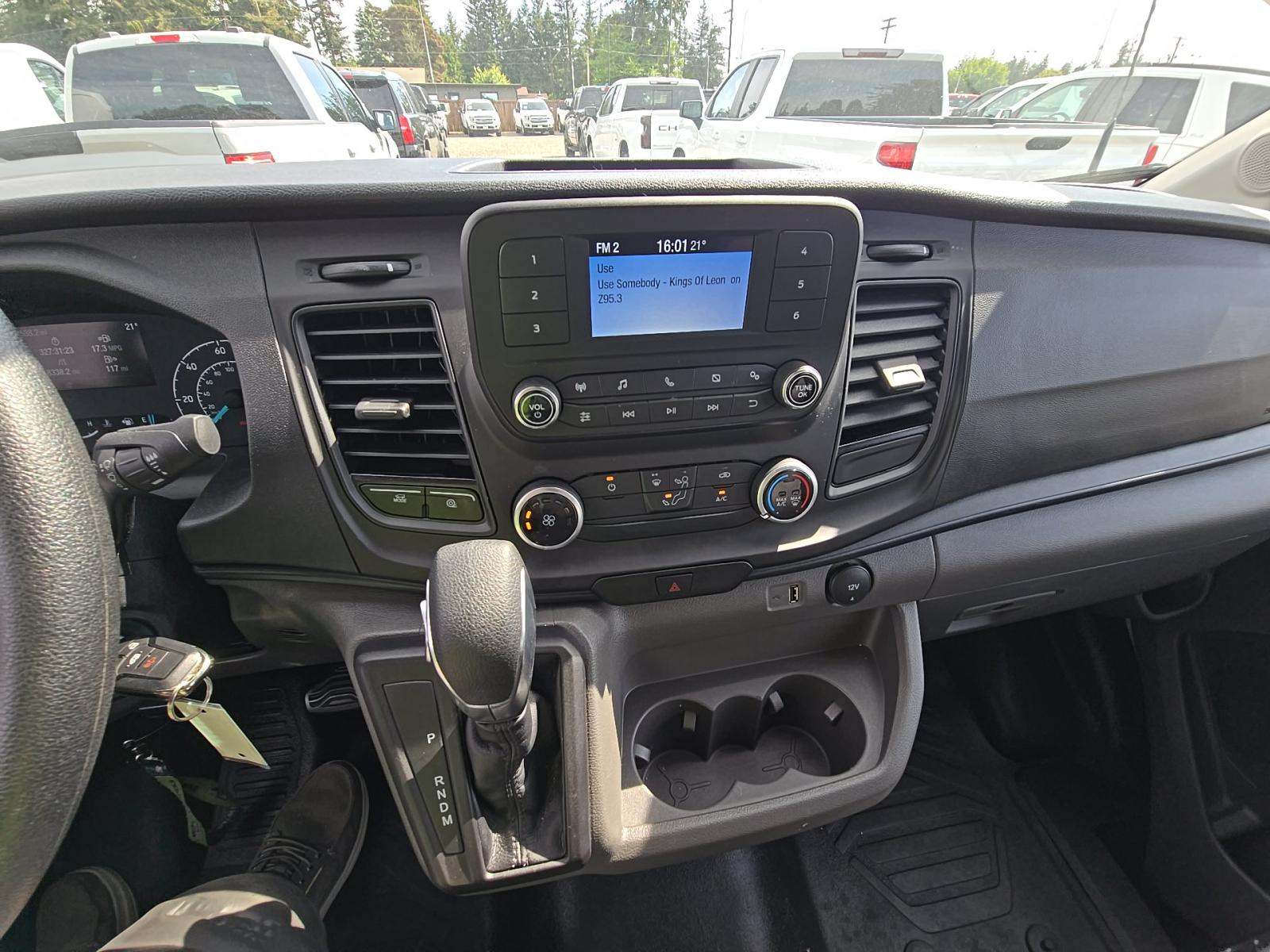 FORD TRANSIT 250 - 6