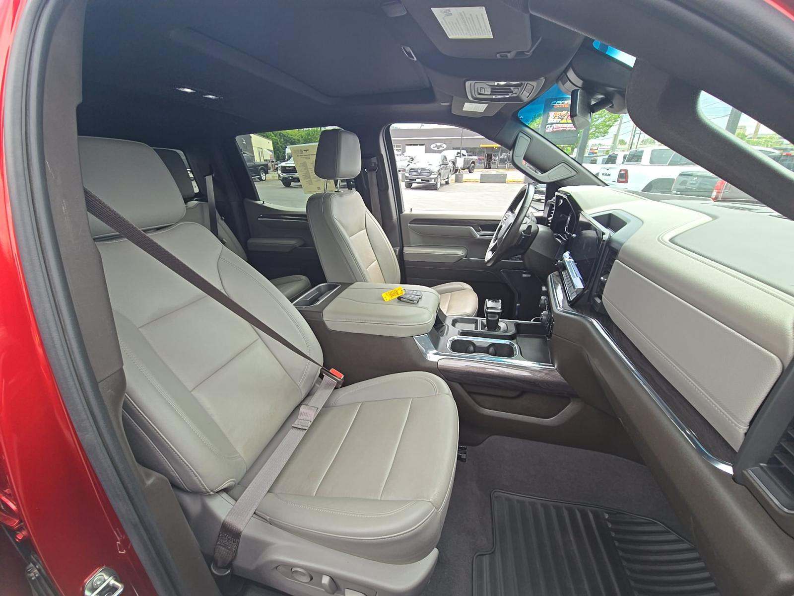 2023 Chevrolet Silverado 1500 LTZ AWD