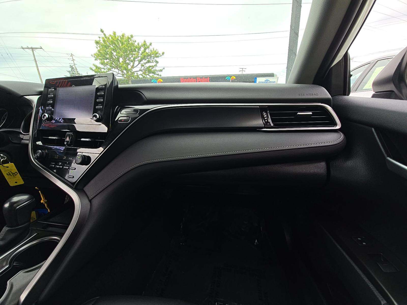 2024 Toyota Camry SE FWD