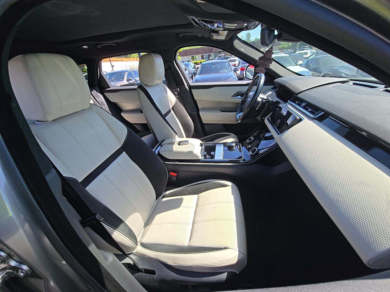 2018 Land Rover Range Rover Velar R-Dynamic SE AWD
