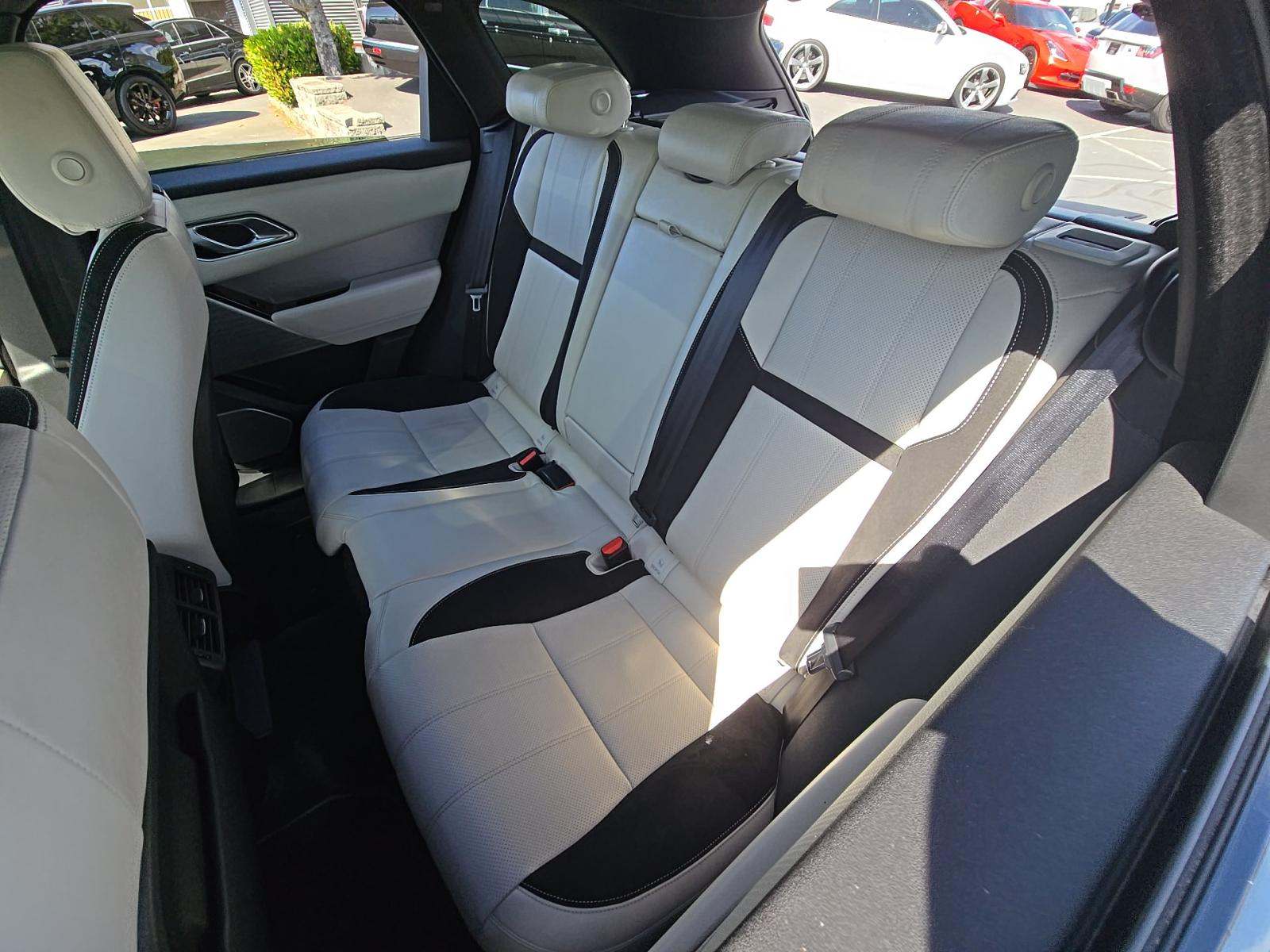 2018 Land Rover Range Rover Velar R-Dynamic SE AWD