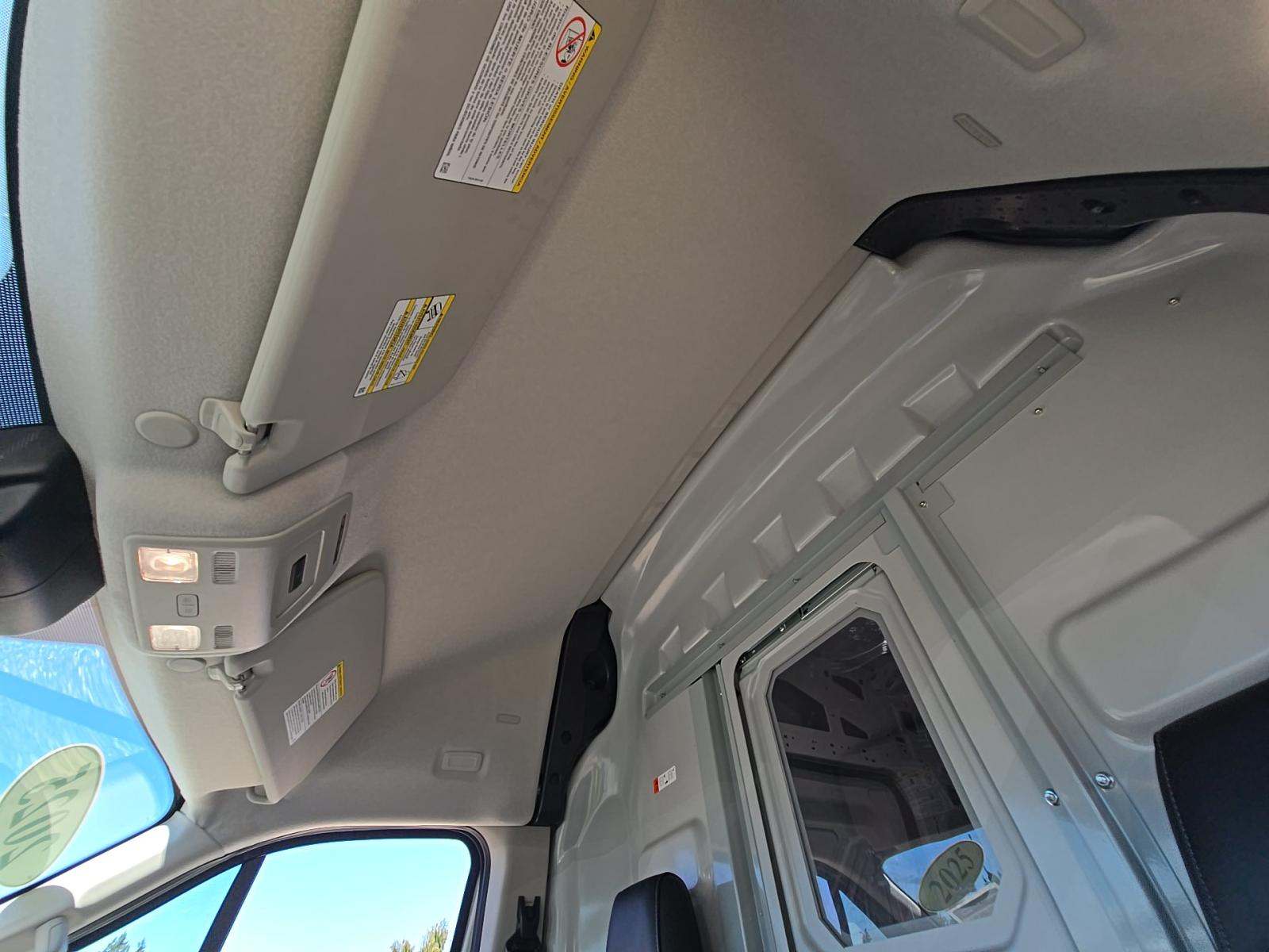 FORD TRANSIT 250 - 7