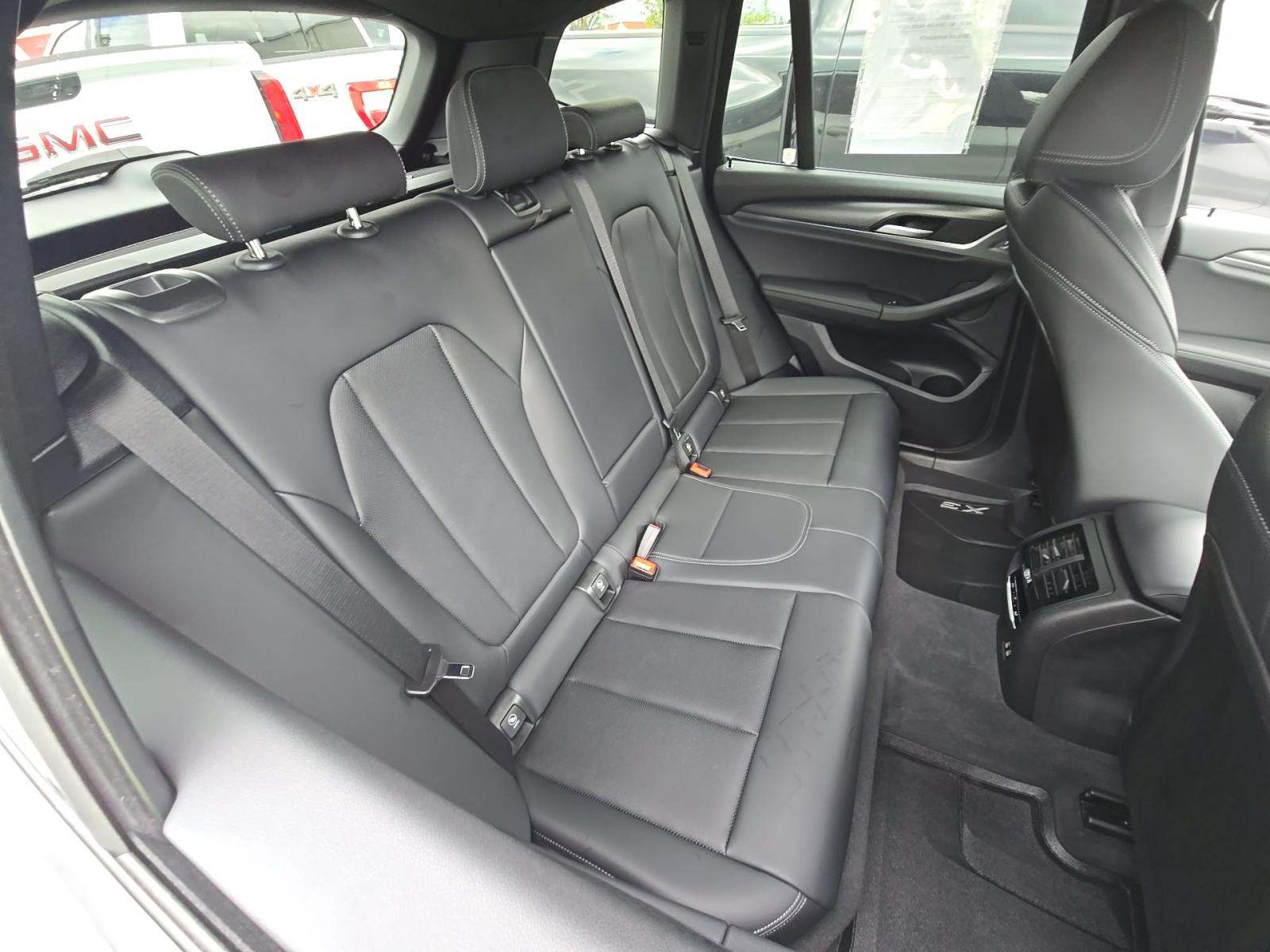 2023 BMW X3 xDrive30i AWD