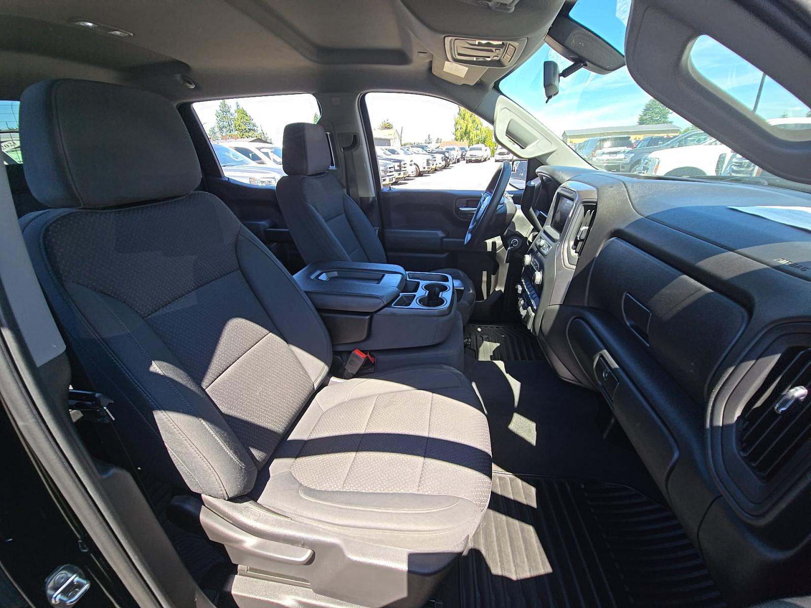 2020 Chevrolet Silverado 1500 Custom AWD