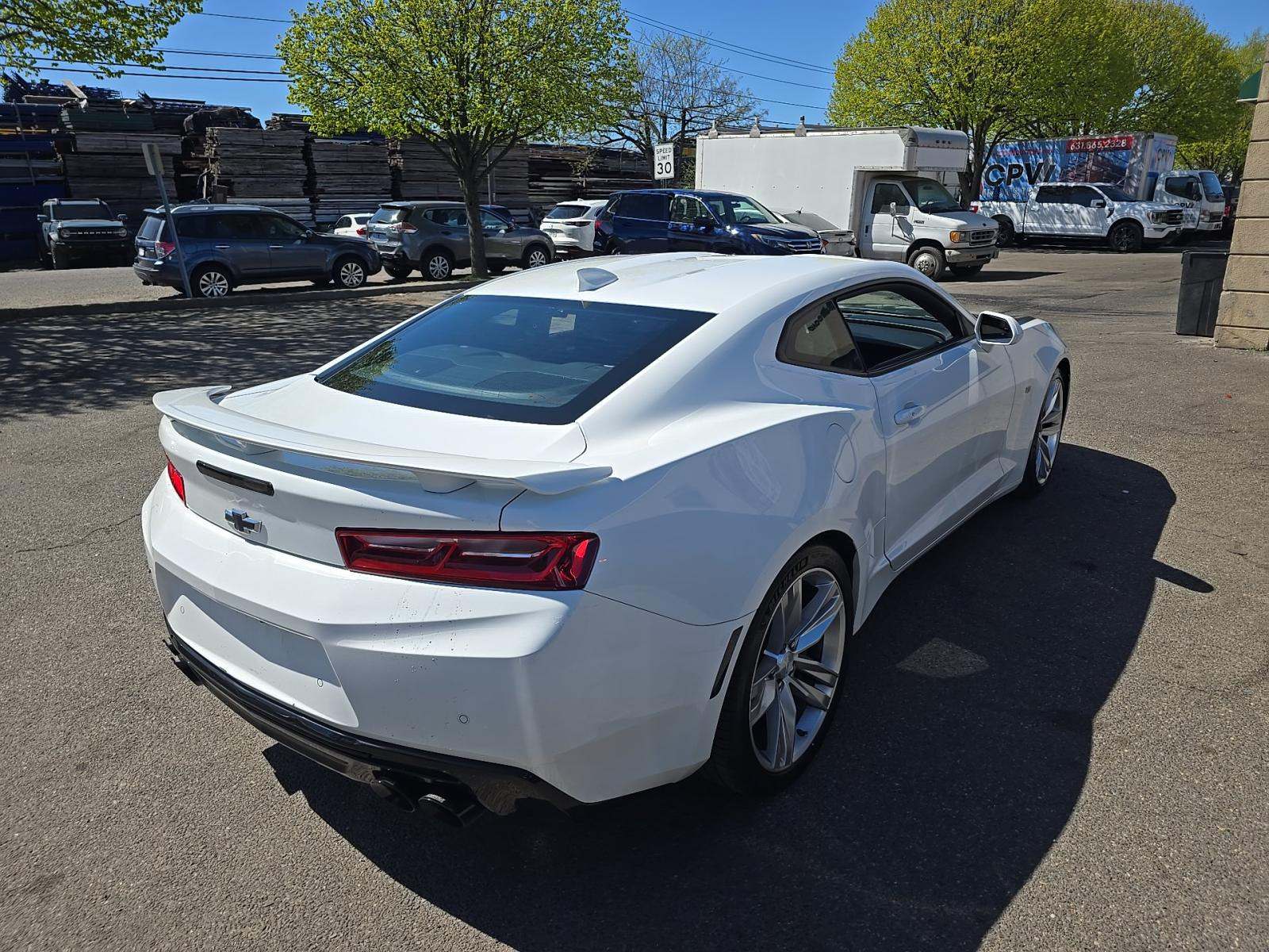 CHEVROLET CAMARO - 3