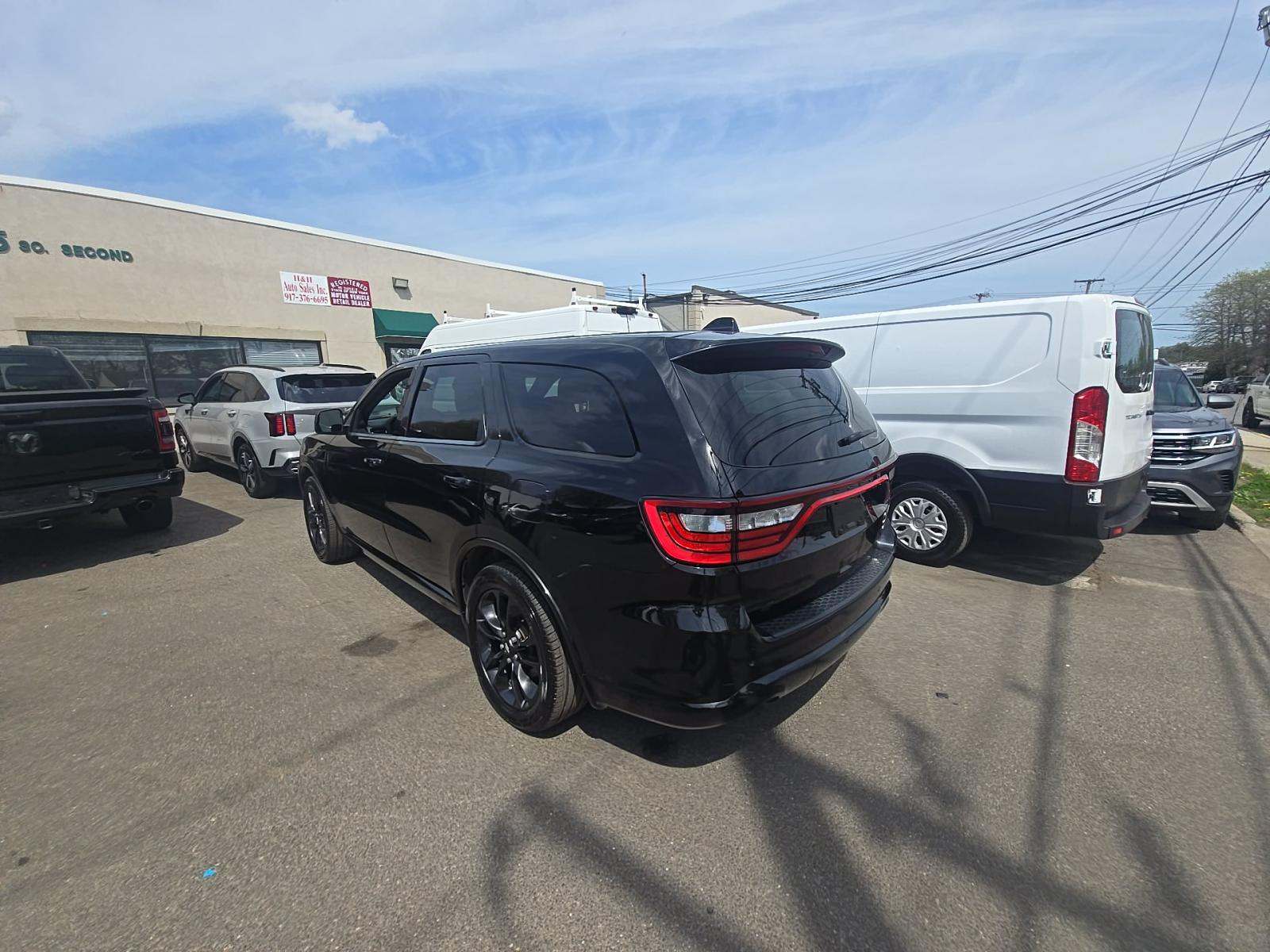 DODGE CHALLENGER - 2