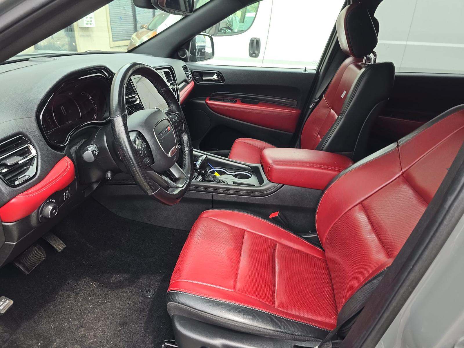 DODGE CHALLENGER - 6