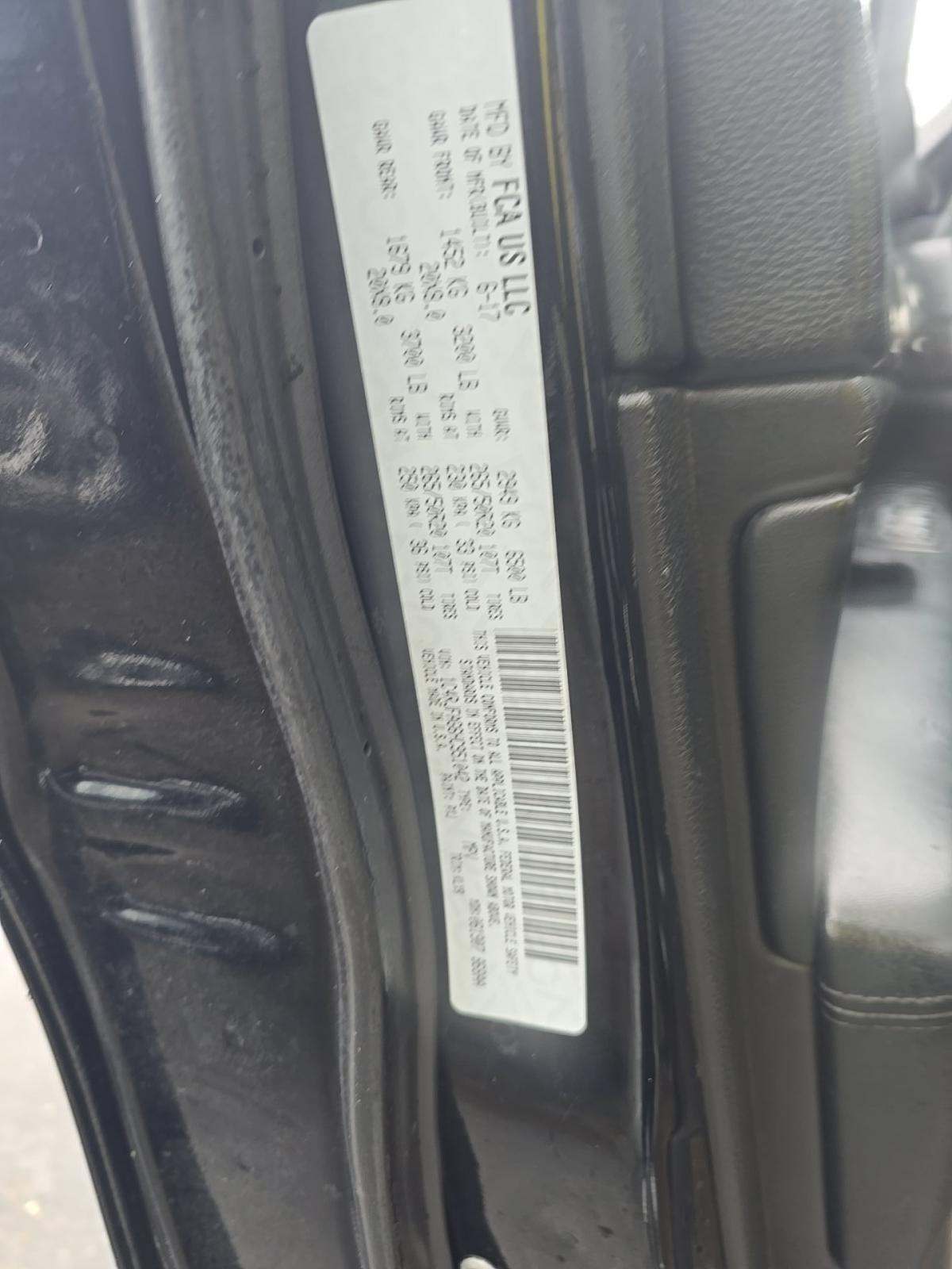 JEEP LAREDO ALTITUDE EDITION - 5