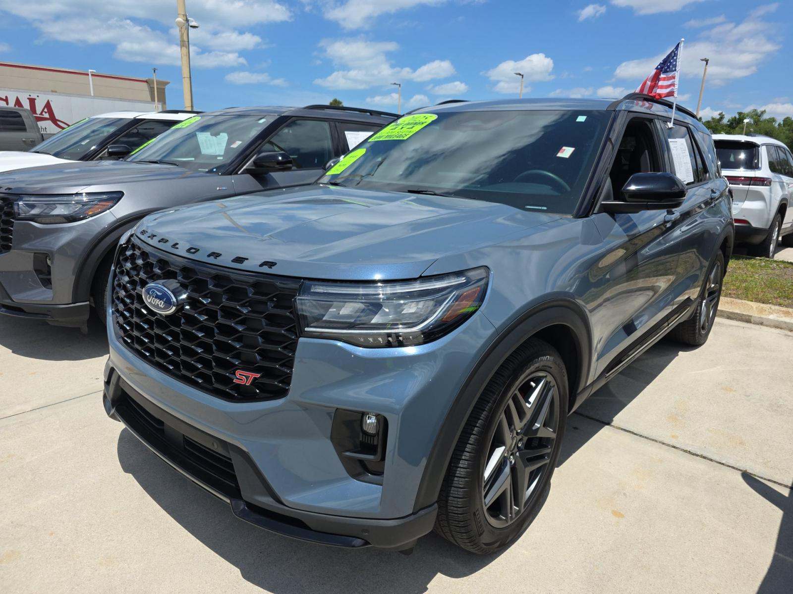 FORD EXPLORER - 1