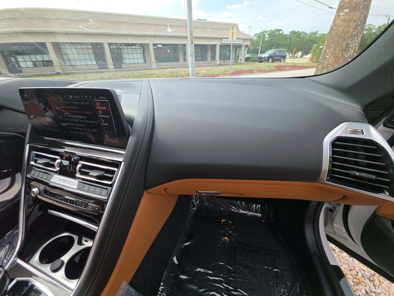 2024 BMW 8 Series M850i xDrive AWD
