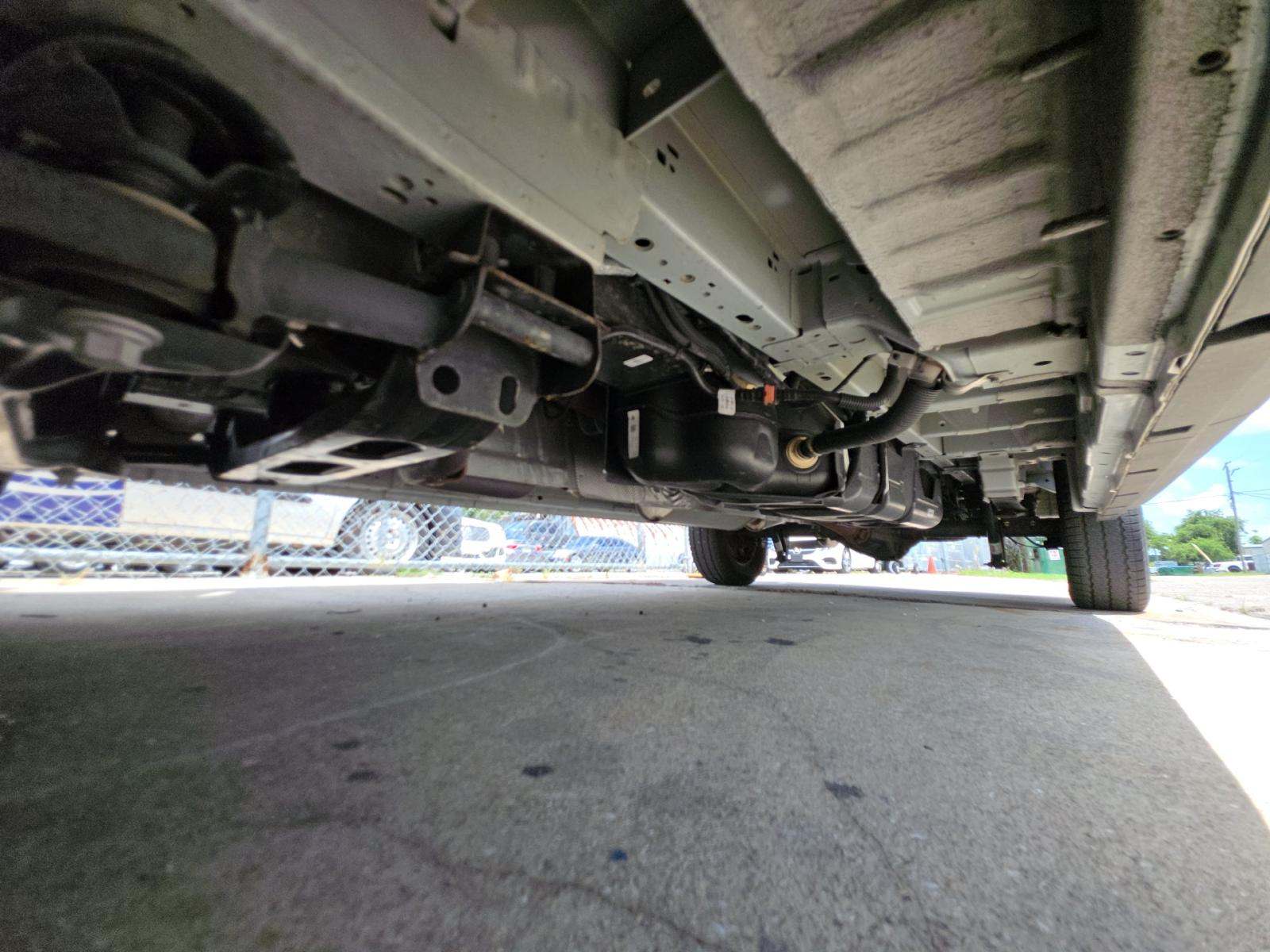 FORD TRANSIT 150 - 7