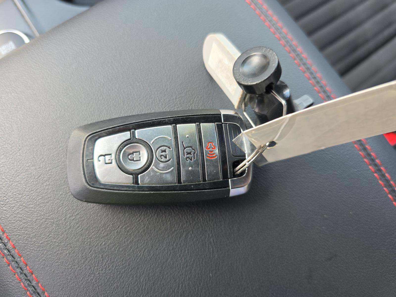 FORD EXPLORER - 8