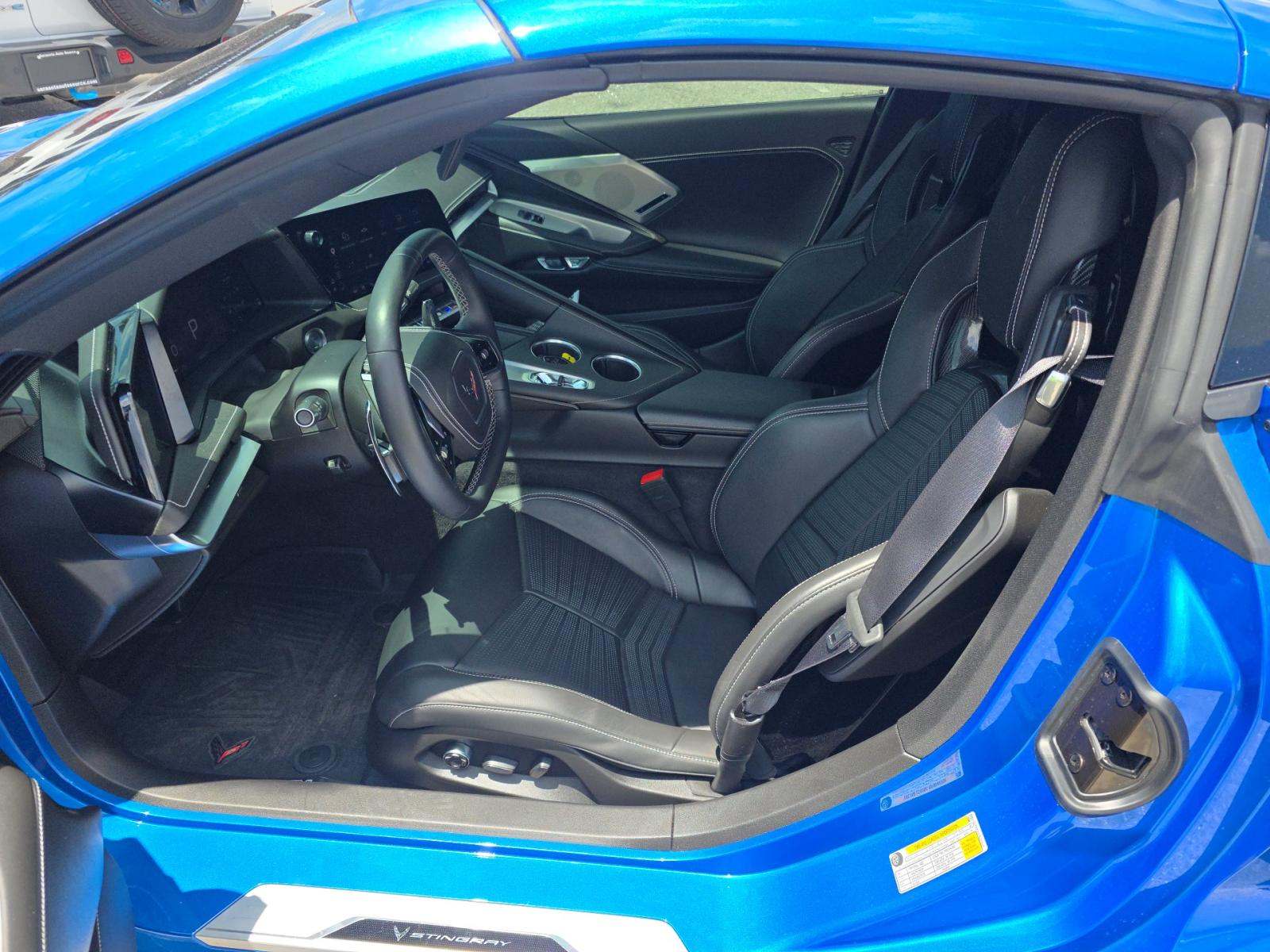 CHEVROLET CORVETTE - 2