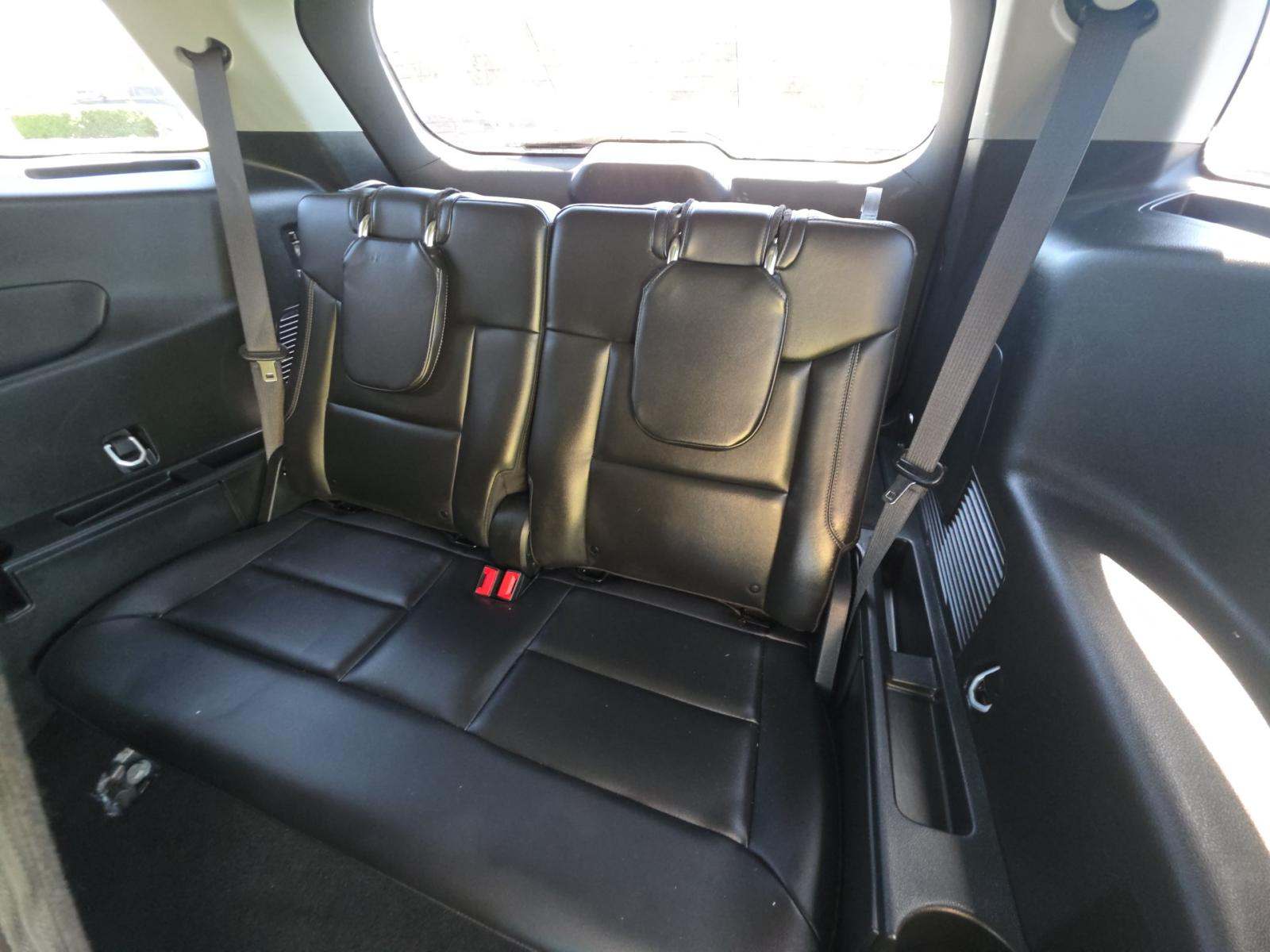 FORD EXPLORER - 10