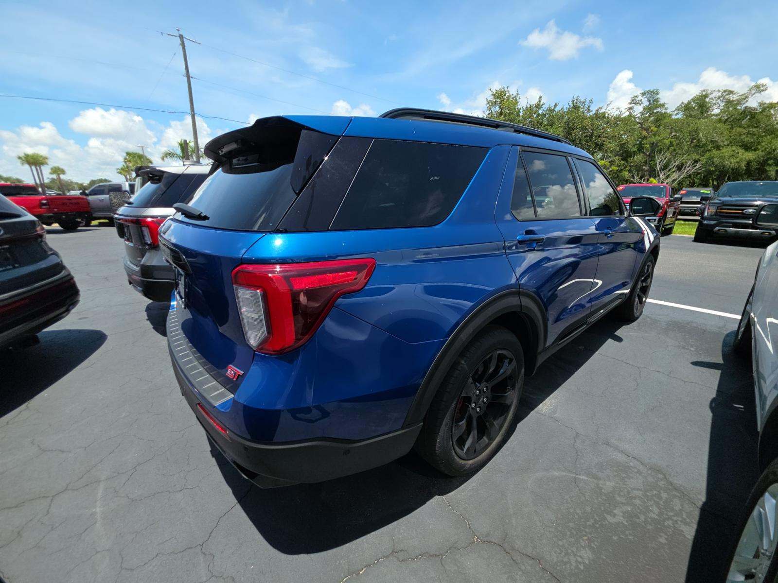 2020 Ford Explorer ST AWD