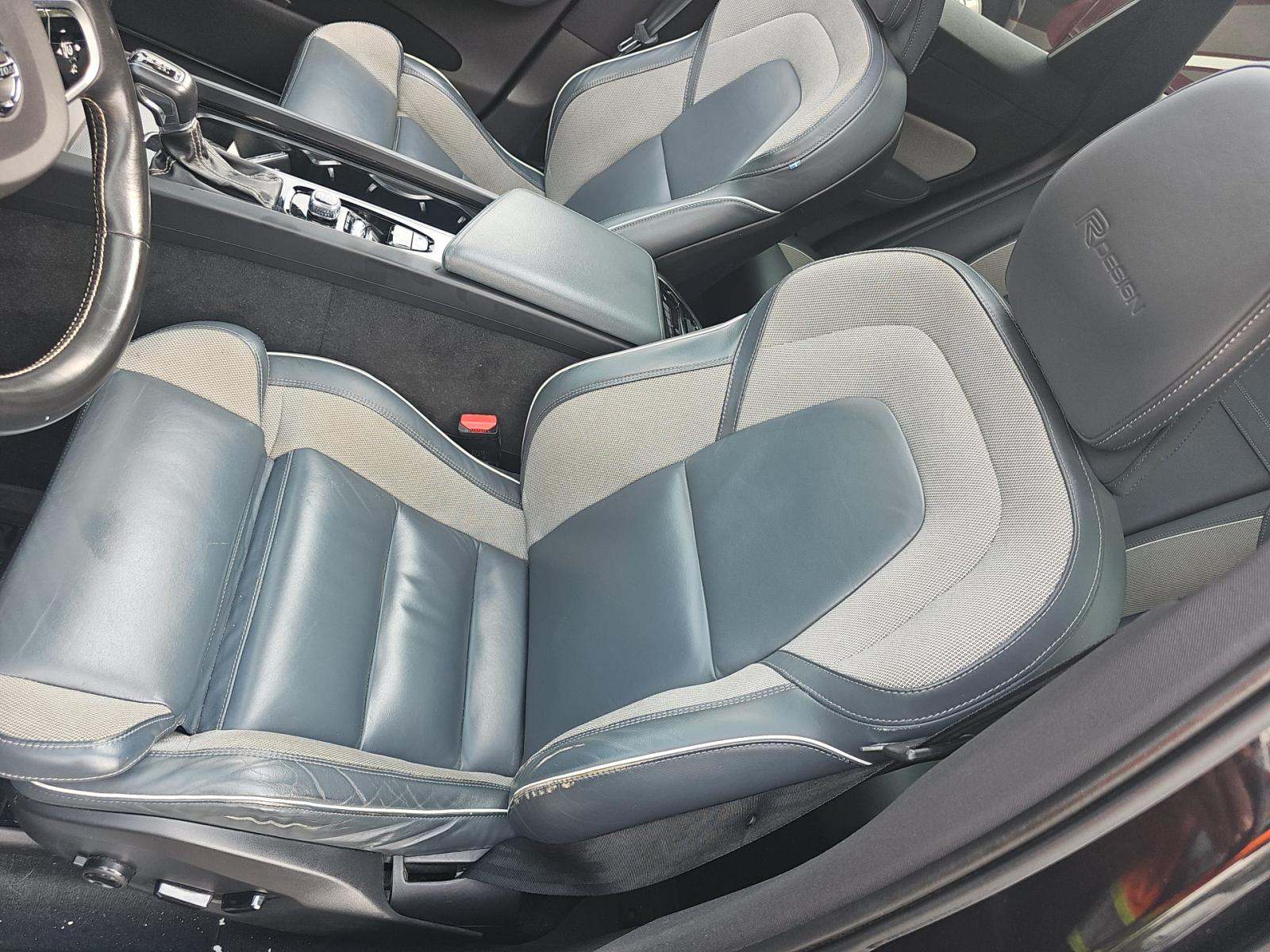 2020 Volvo XC60 T6 R-Design AWD