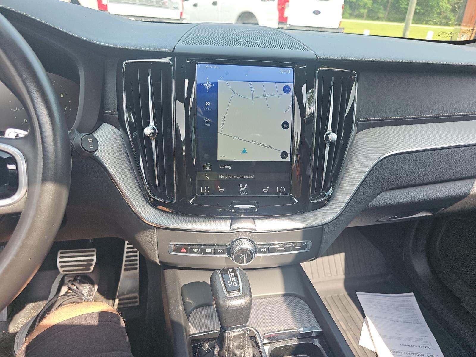 2020 Volvo XC60 T6 R-Design AWD