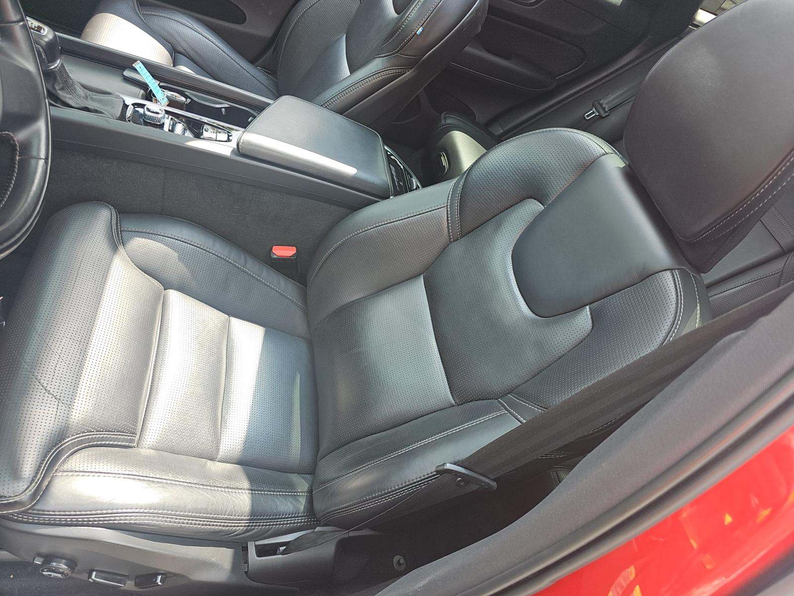 2021 Volvo XC60 T6 Inscription AWD