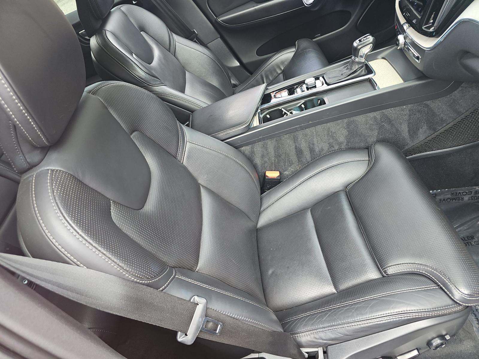 2021 Volvo XC60 T6 Inscription AWD