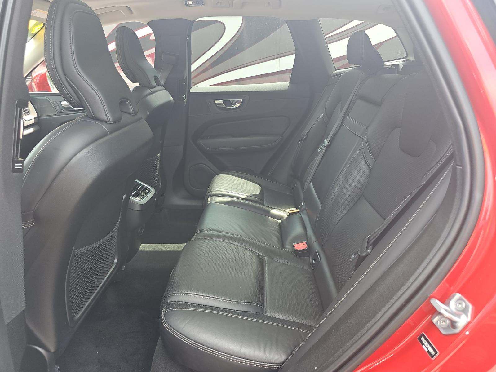 2021 Volvo XC60 T6 Inscription AWD