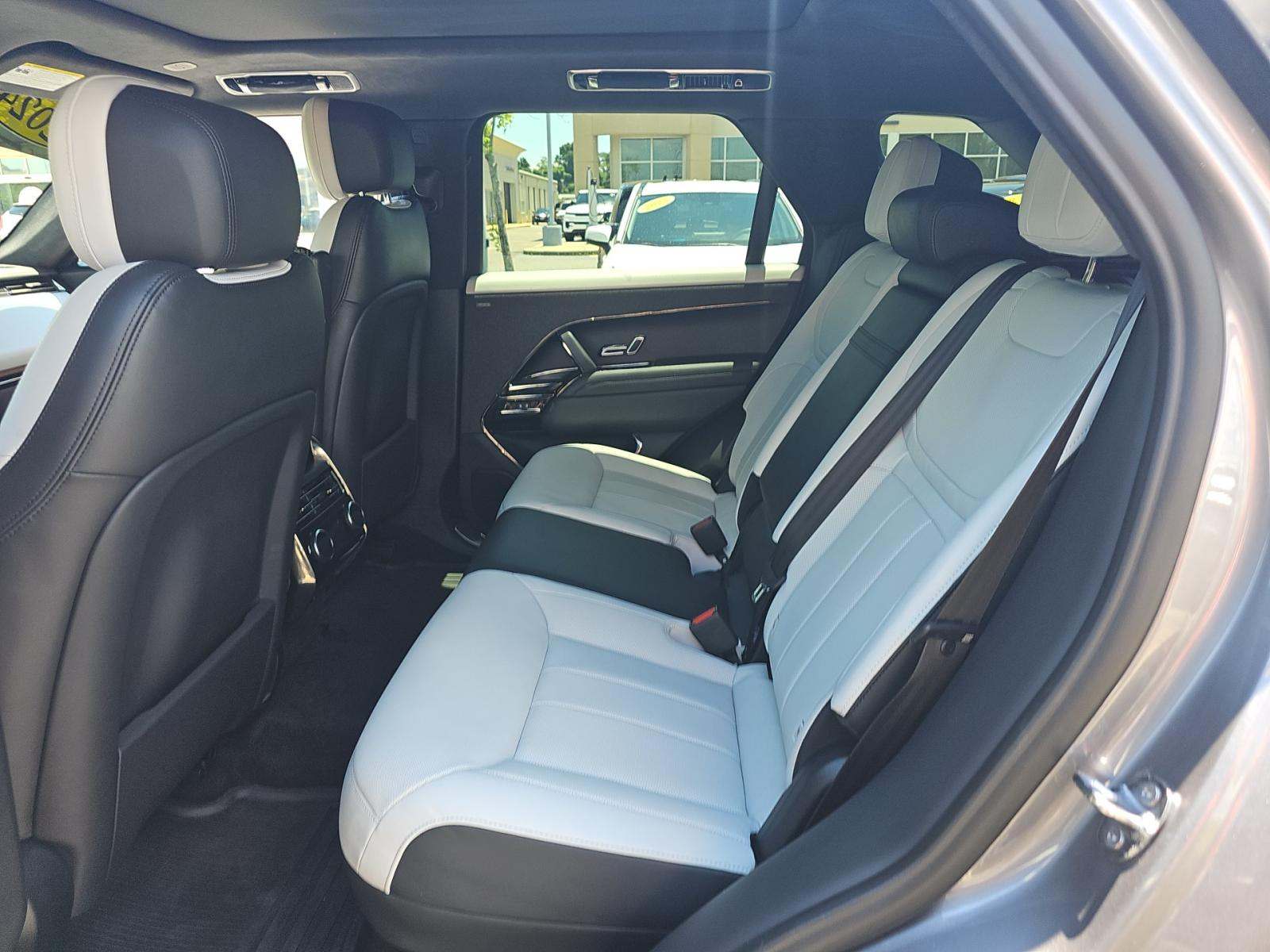 2024 Land Rover Range Rover Sport Plug-In Hybrid Autobiography AWD