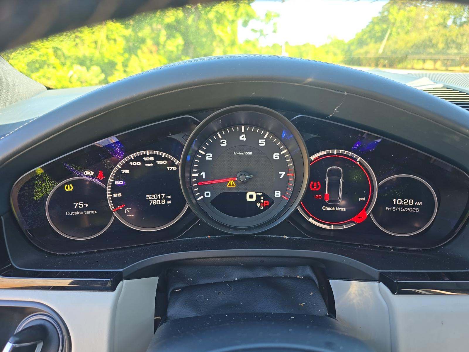 PORSCHE CAYENNE - 5
