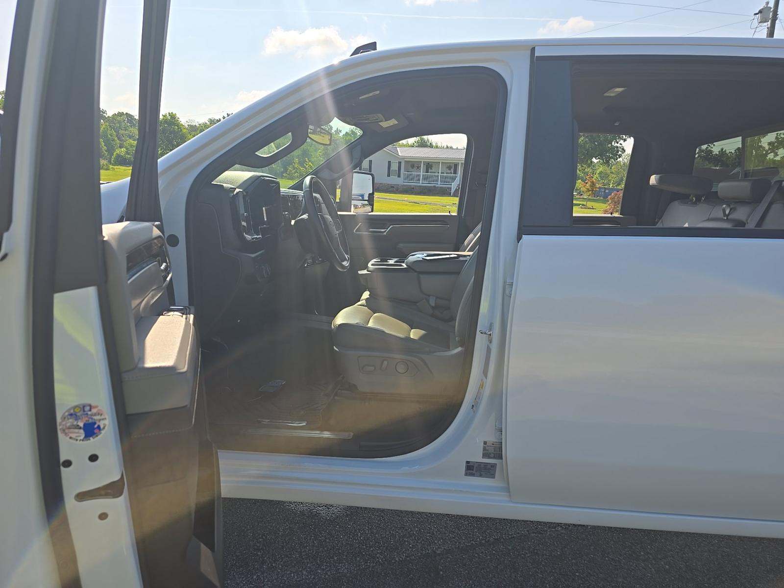 2024 Chevrolet Silverado 2500HD LT AWD