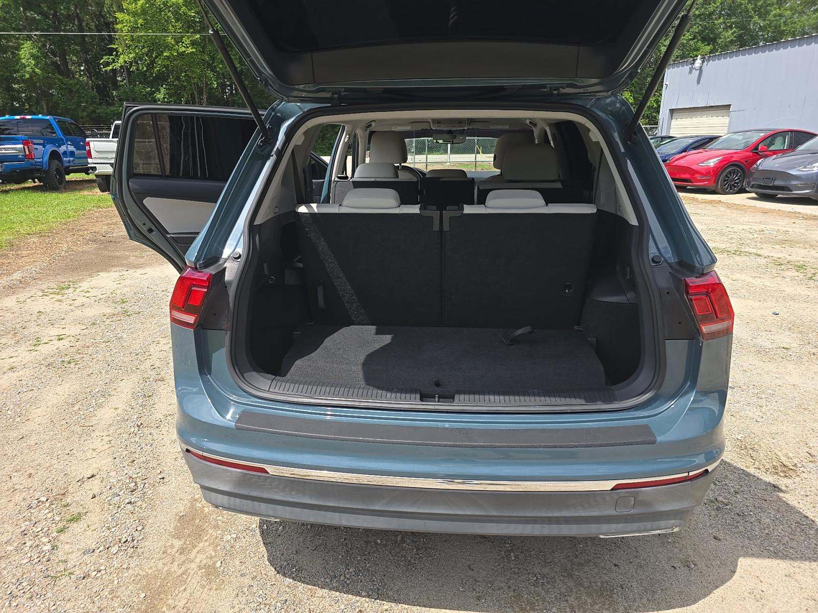 2021 Volkswagen Tiguan 2.0T SE FWD
