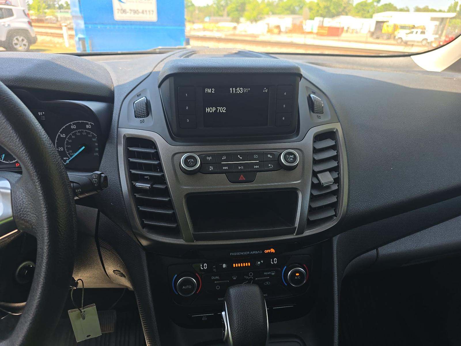 FORD TRANSIT CONNECT - 6