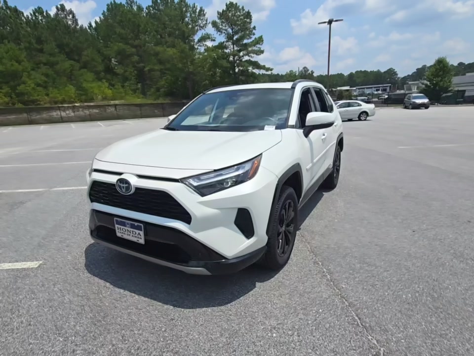2022 Toyota RAV4 Hybrid SE AWD