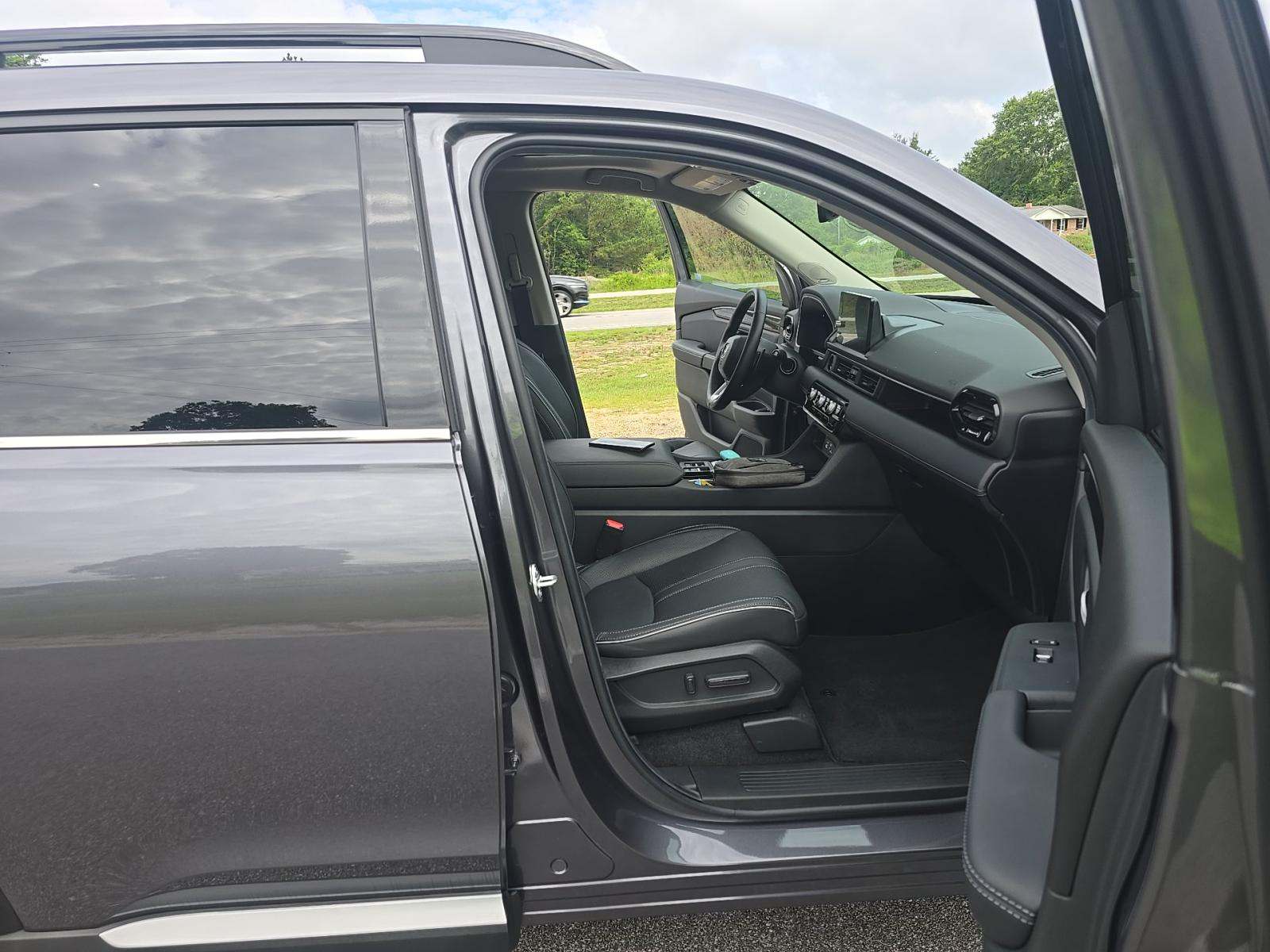 2025 Honda Pilot Elite AWD